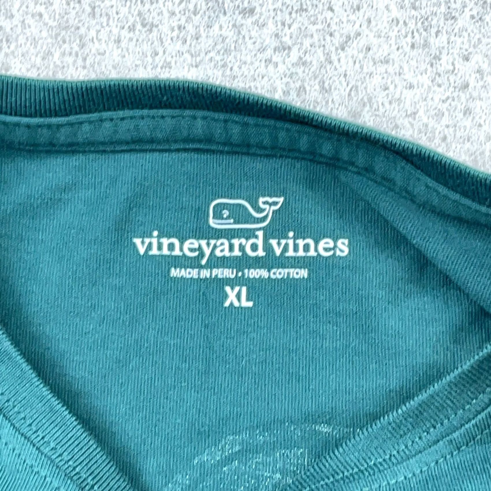 Vineyard Vines Vineyard Vines Shirt Men XL Green Long Sleeve Pocket Tee Christmas Whale Adult Size US XL / EU 56 / 4 - 6 Thumbnail