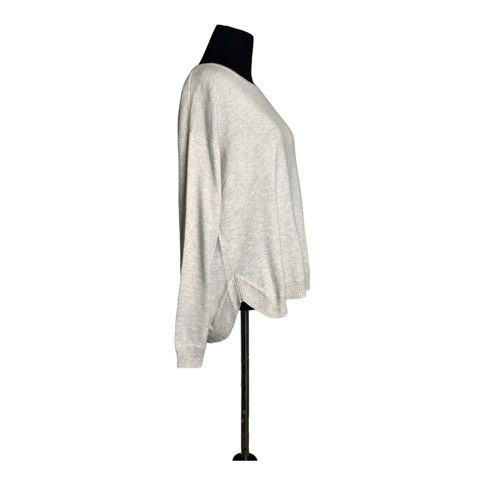 H&M H&M beige crew neck sweater size small Size S / US 4 / IT 40 - 8 Thumbnail