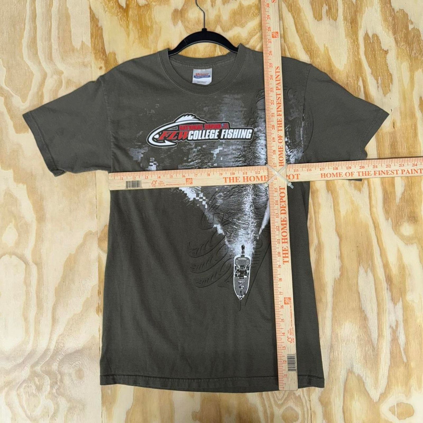 Hanes Vintage 2000s national guard college fishing big graphic tee Size US S / EU 44-46 / 1 - 3 Thumbnail