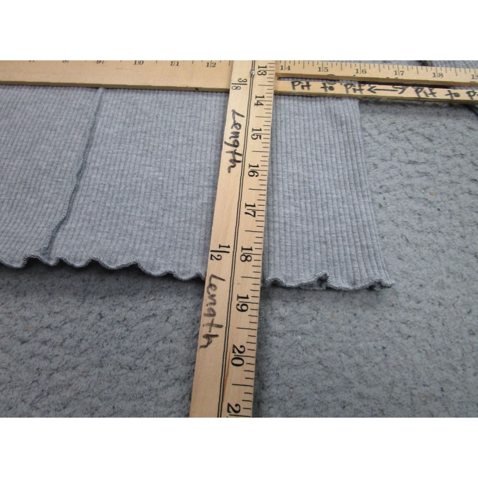 Vintage Aerie Shirt Womens M Gray Ribbed Lettuce Hem Long Sleeve Cropped Top Bella - Vintage Style Not Applicable Size M / US 6-8 / IT 42-44 - 7 Thumbnail