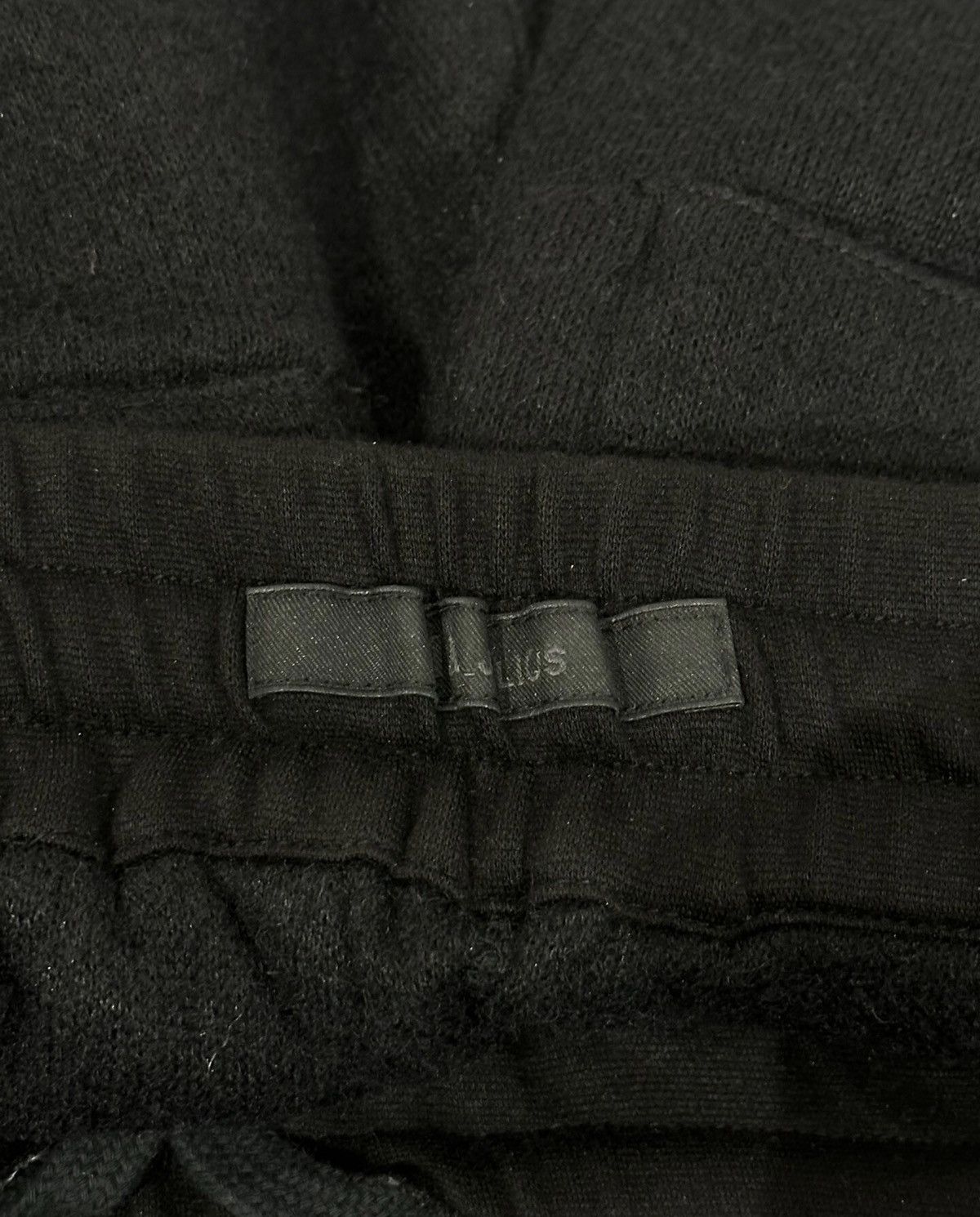 Julius Julius_7 Wool Blend Elastic-Waist Shorts / Cropped Pants Size US 32 / EU 48 - 8 Thumbnail