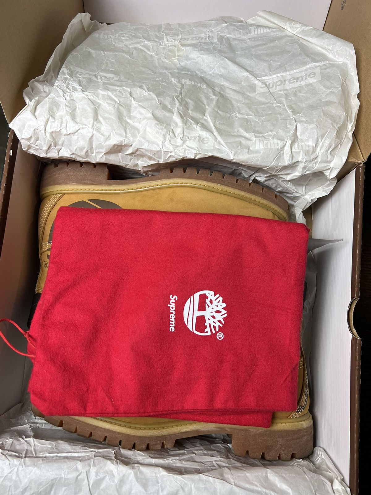 Supreme × Timberland Supreme x Timberland Size US 8 / EU 41 - 2 Thumbnail