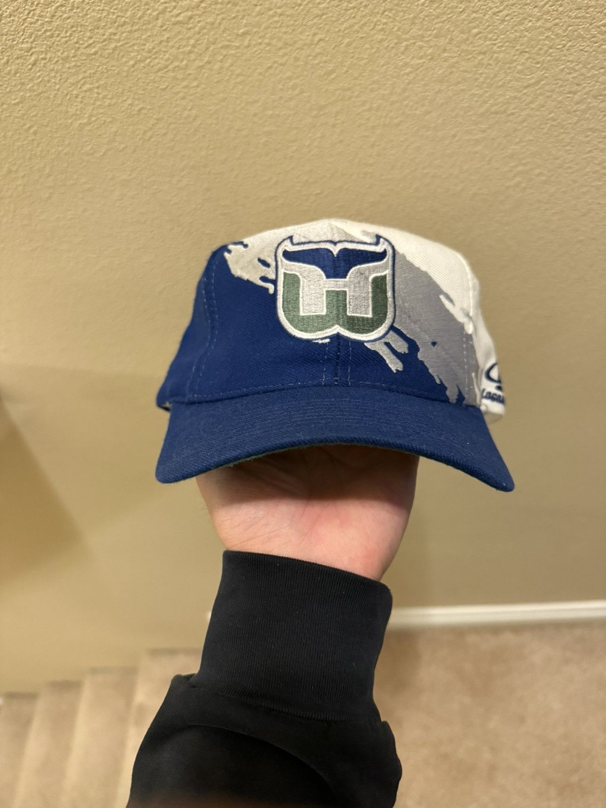Logo 7 × NHL × Vintage Rare Vintage Hartford Whalers Logo 7 Splash SnapBack Size ONE SIZE - 1 Thumbnail