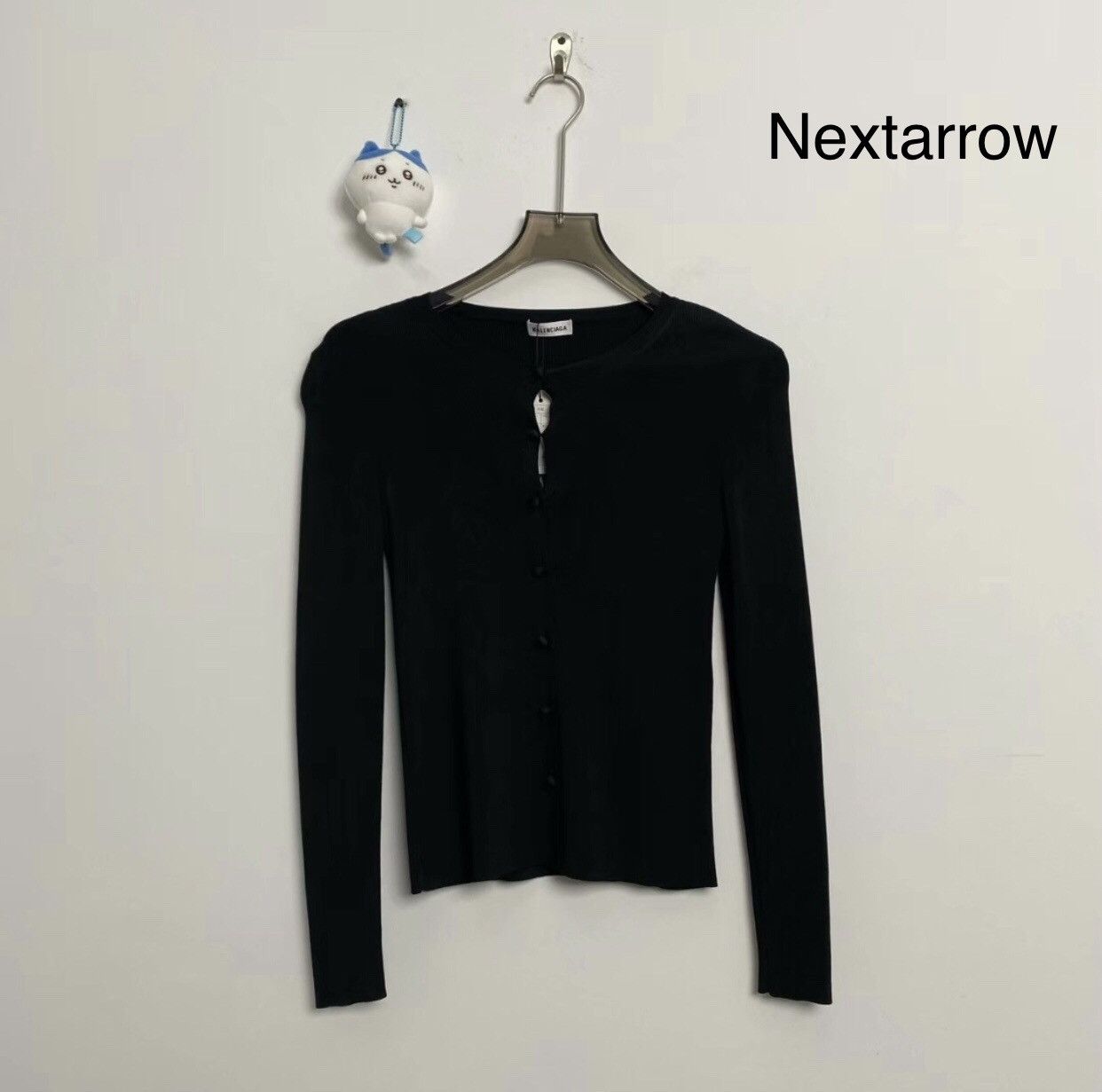 Balenciaga Balenciaga back lock logo cardigan shirt2412-Nextarrow Size US XS / EU 42 / 0 - 1 Thumbnail