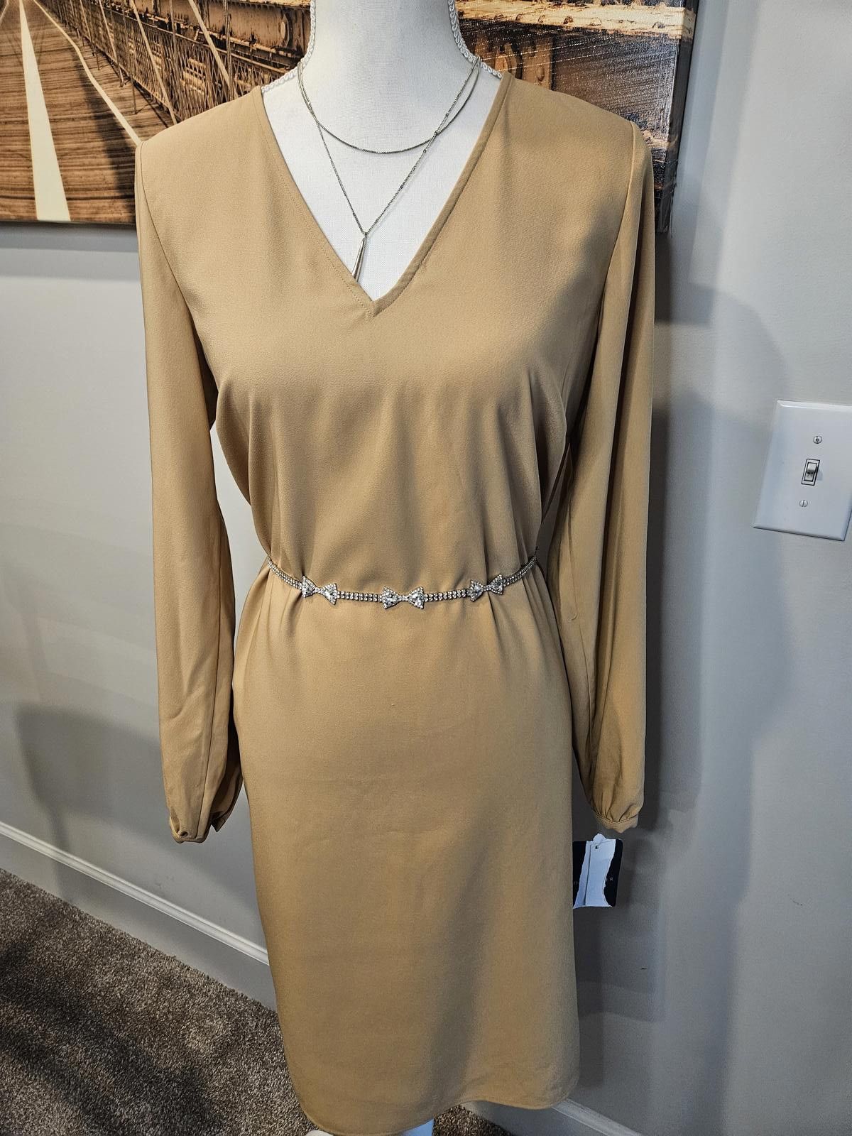 Designer Nwt Doncaster Elegant V-Neck Long Sleeve Dress Size S / US 4 / IT 40 - 1 Thumbnail
