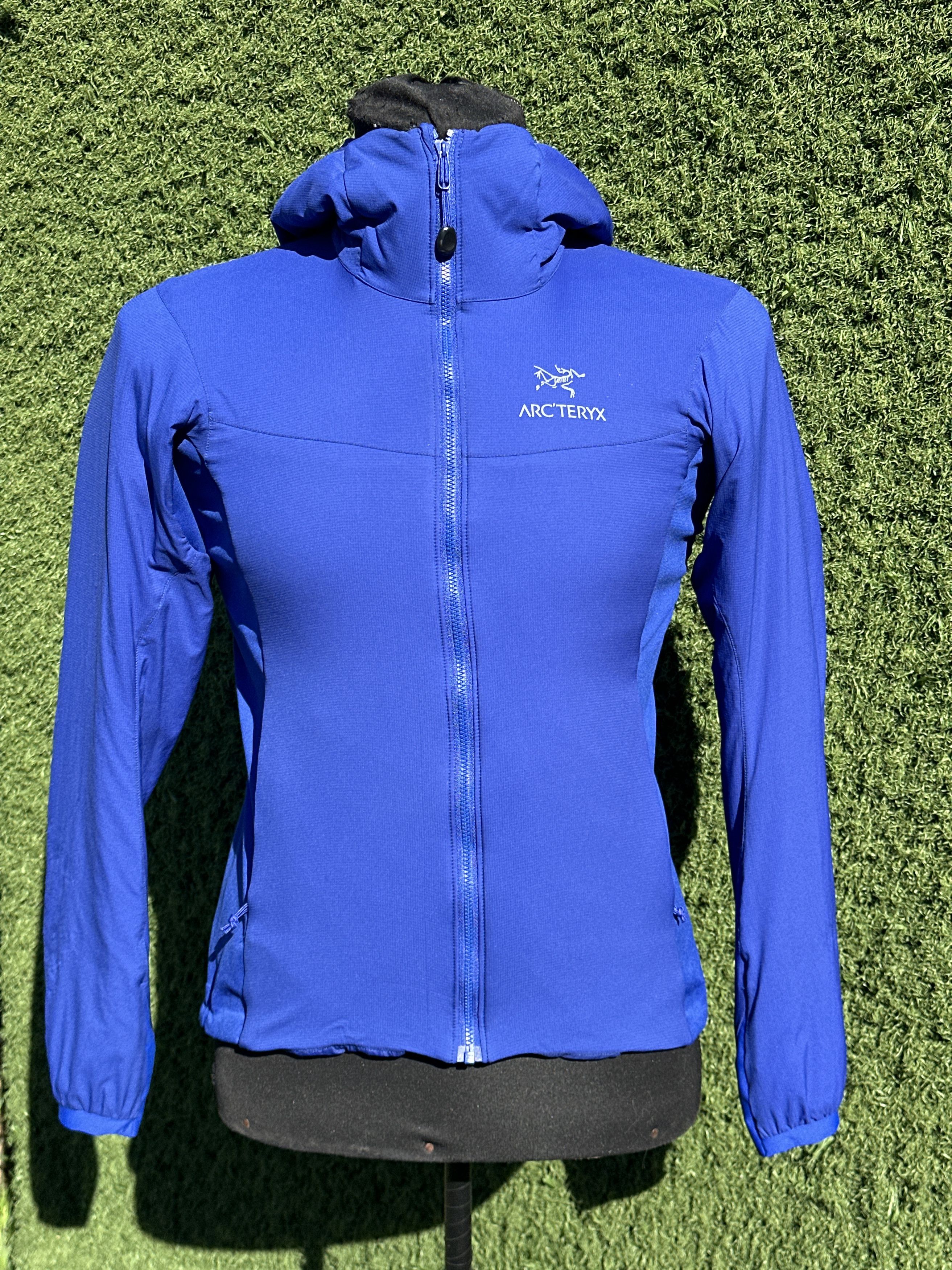 Arc'teryx Arc'teryx Hooded Insulated Technical Alpine Jacket Size S Size S / US 4 / IT 40 - 1 Thumbnail