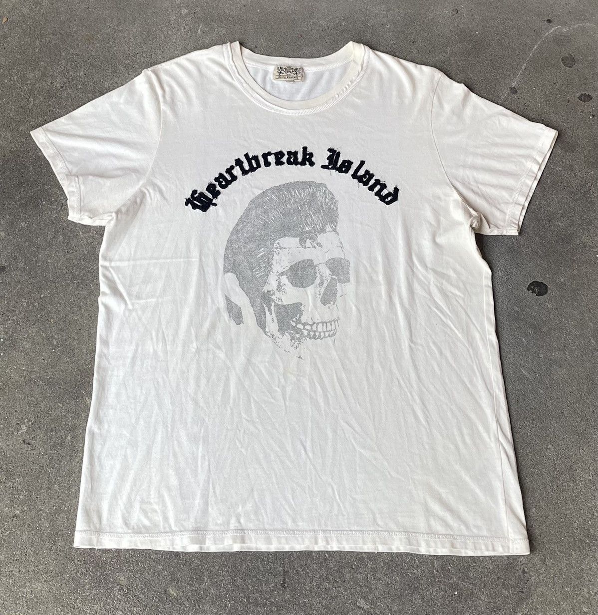Juicy Couture “ Heartbreak Island “cream Color Y2k T-shirt