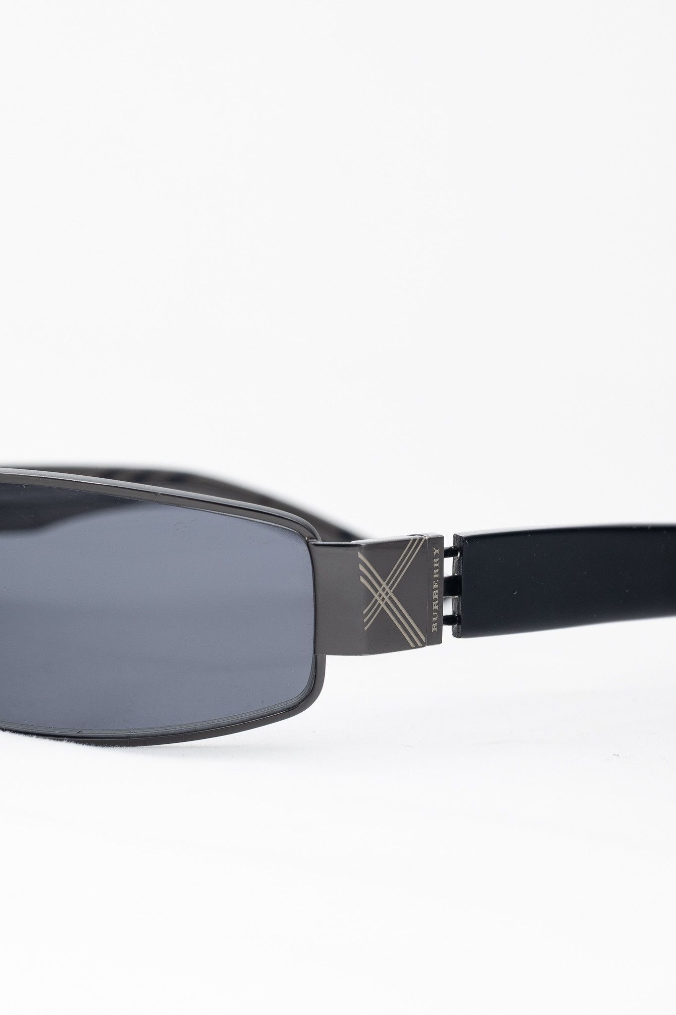 Burberry Burberry B9424 Black Check-Temple Rectangular Sunglasses Size ONE SIZE - 5 Thumbnail