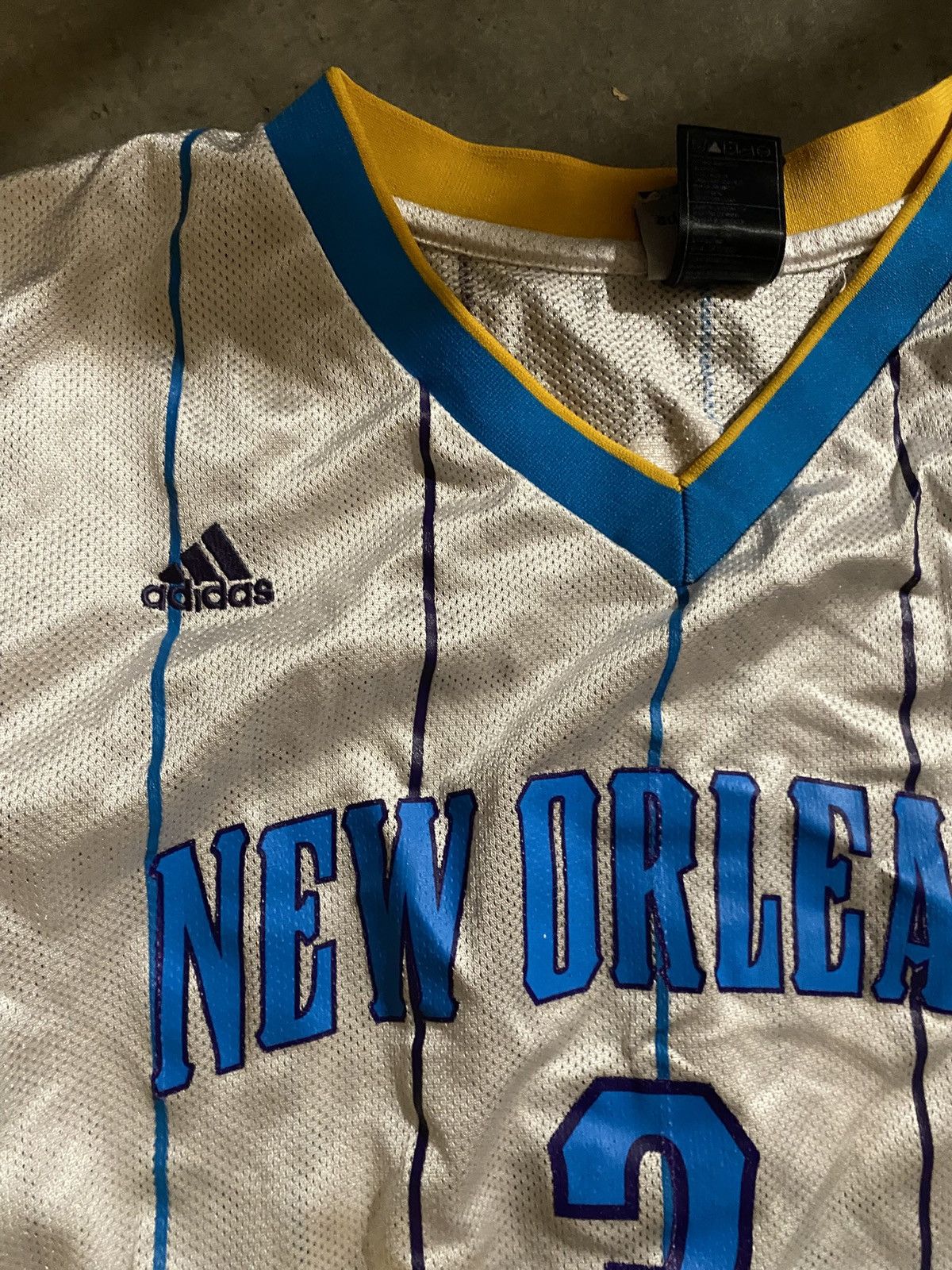 NBA Vintage NBA Adidas Jersey Chris Paul New Orleans Hornets Size US XXL / EU 58 / 5 - 3 Thumbnail