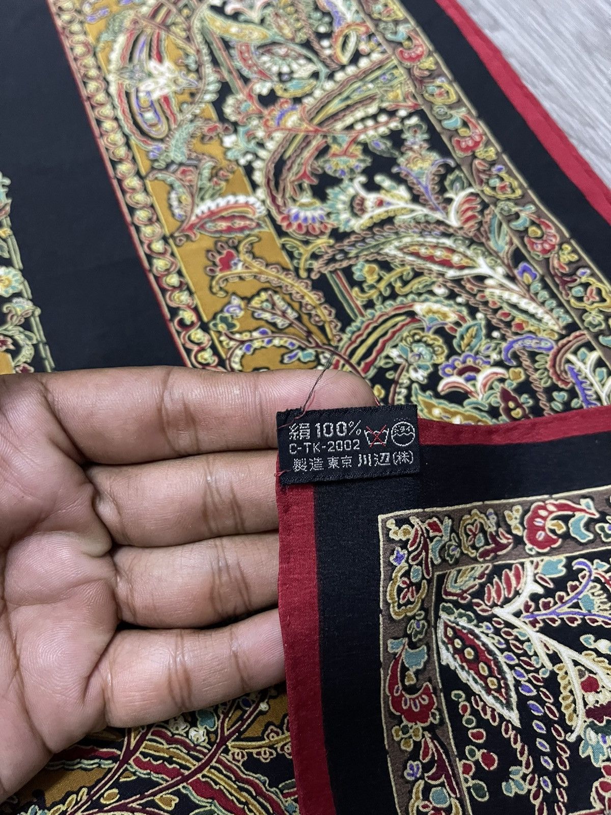 Yves Saint Laurent YSL jaquared silk scarves 80cm x 80cm Size ONE SIZE - 6 Thumbnail