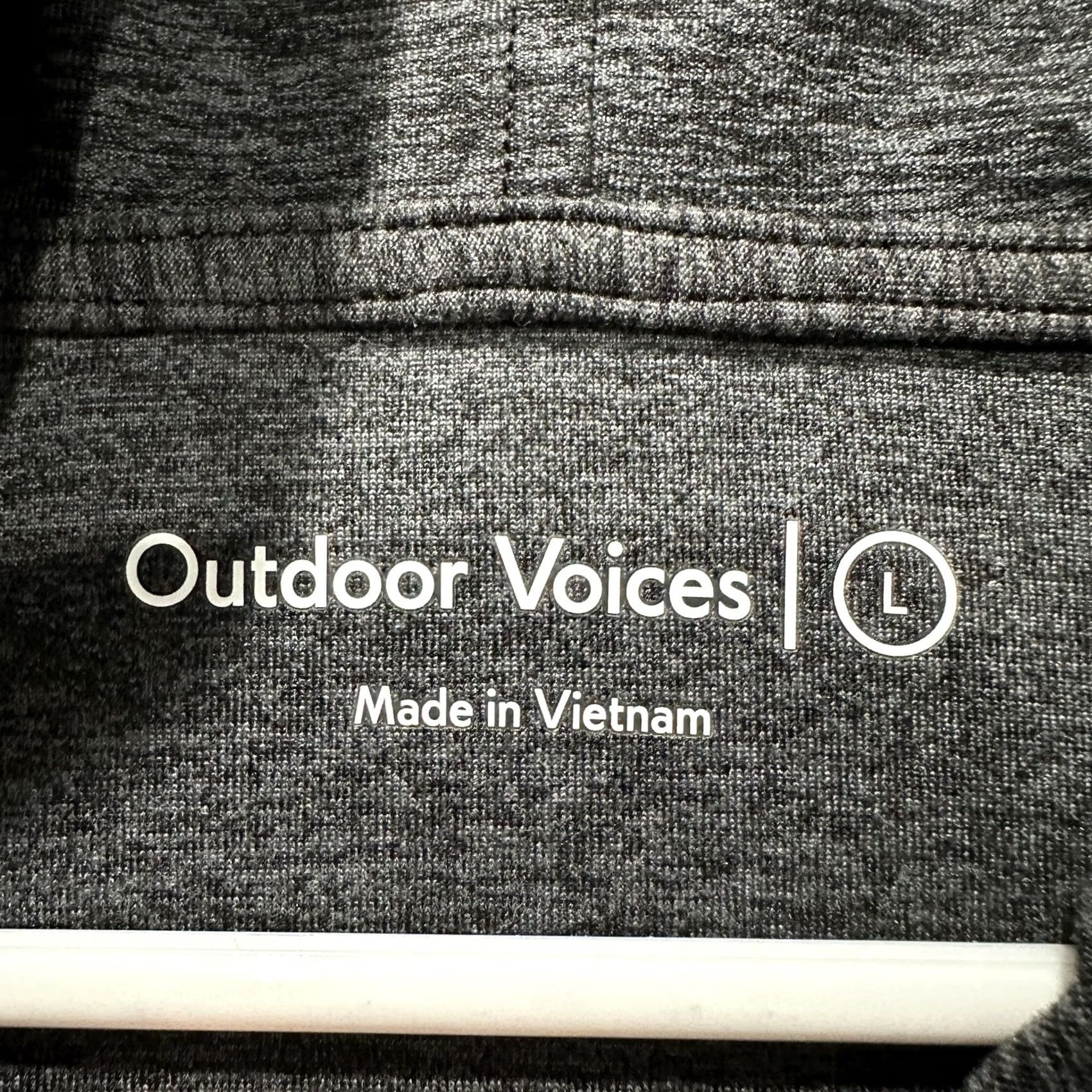 Outdoor Voices Outdoor Voices Hoodie Mens L Gray Pullover Athletic Lightweight Stretch Pockets Size US L / EU 52-54 / 3 - 4 Thumbnail