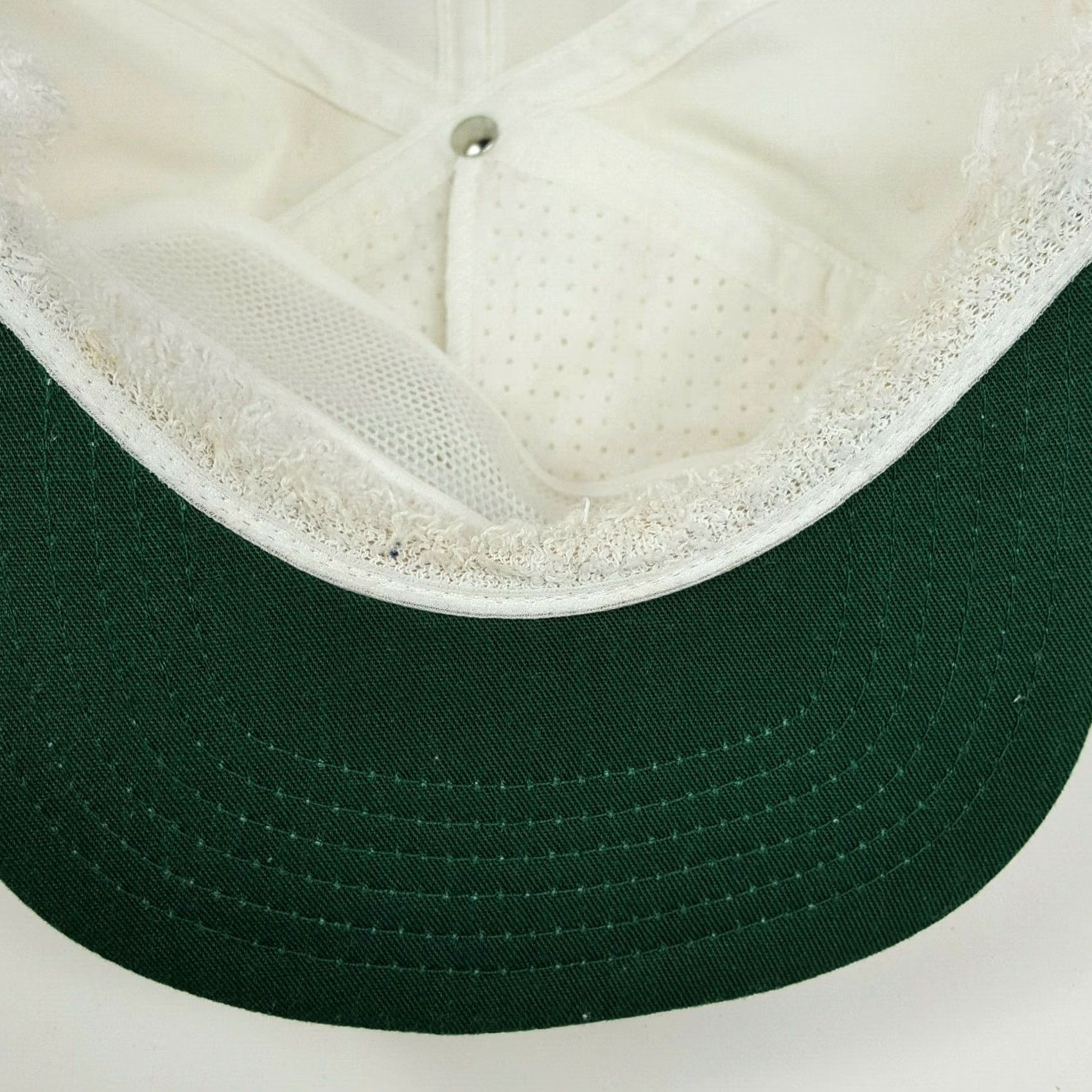 Spell VINTAGE Virkler Trucking Spell Out USA Snapback Adjustable Hat Cap White Men Adjustable Hat Cap Embroidered 80s Retro Trucker Casual Shoes? Size ONE SIZE - 7 Thumbnail