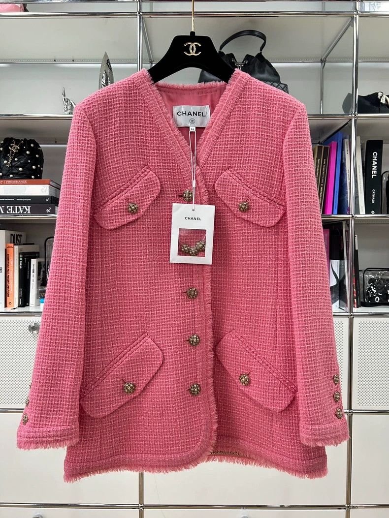Chanel 2020 Pink Handmade Jacket - dmc