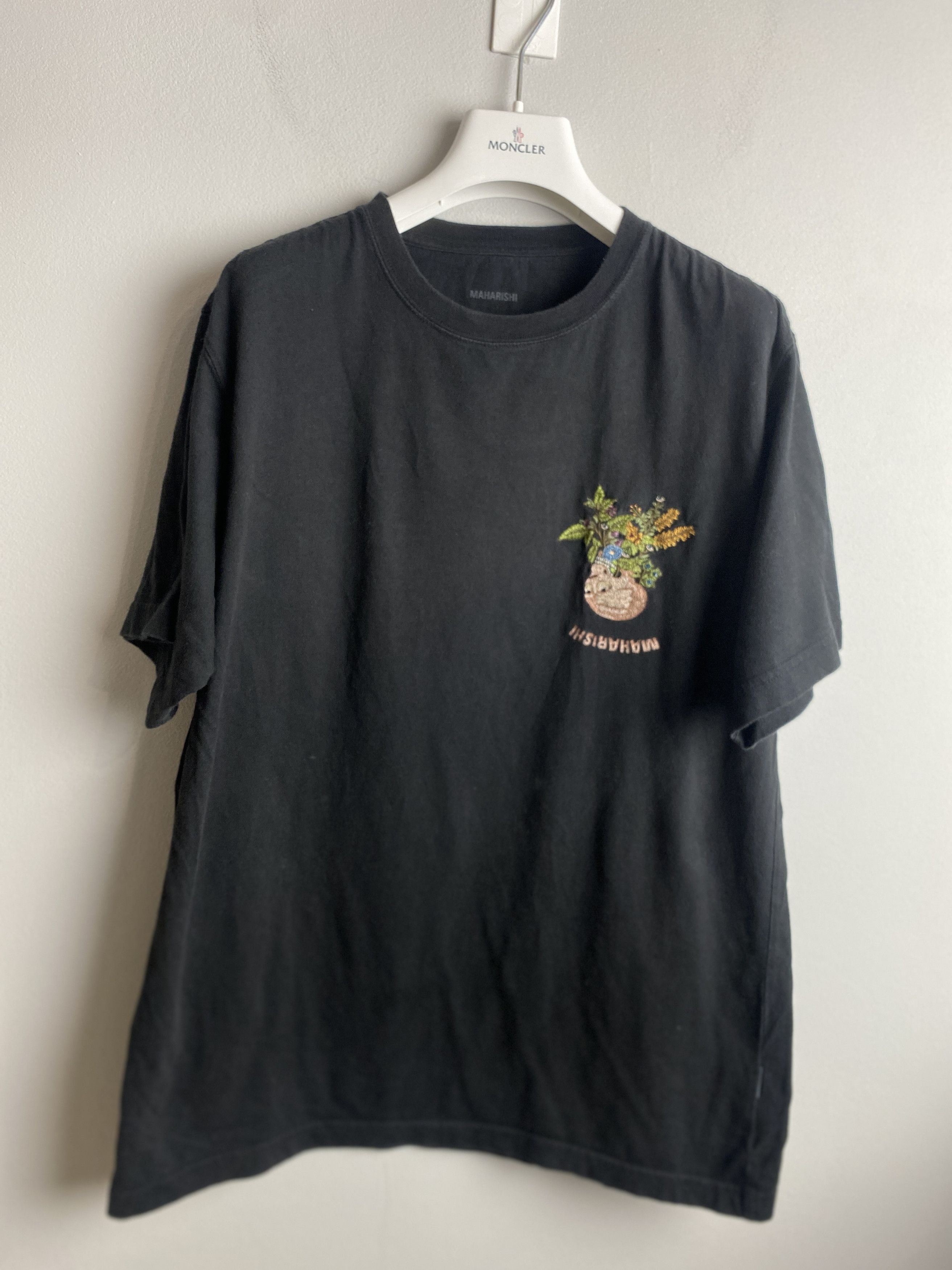 Maharishi Maharishi small logo t-shirt tee skate rap hip hop Size US M / EU 48-50 / 2 - 1 Thumbnail
