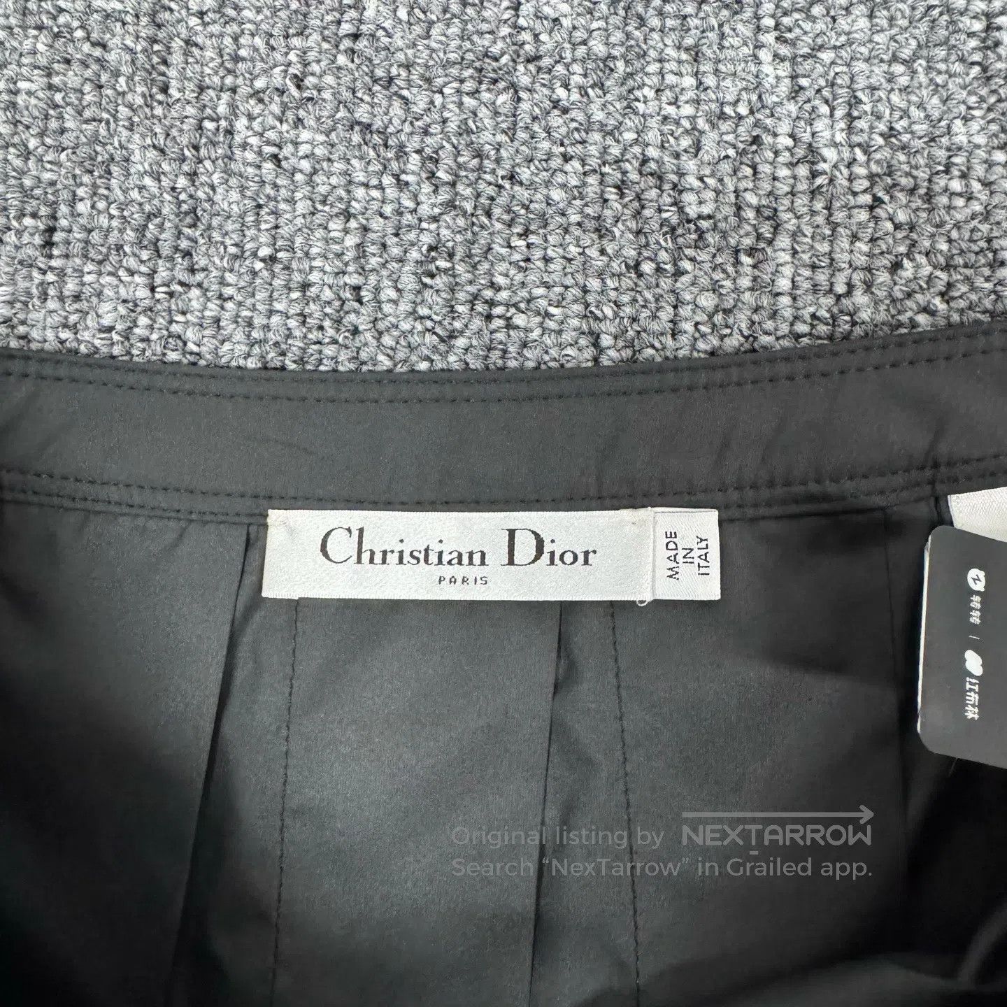 Dior Dior size 36 Waist-tightening buckle; pleated skirt| Size 28" / US 6 / IT 42 - 4 Thumbnail