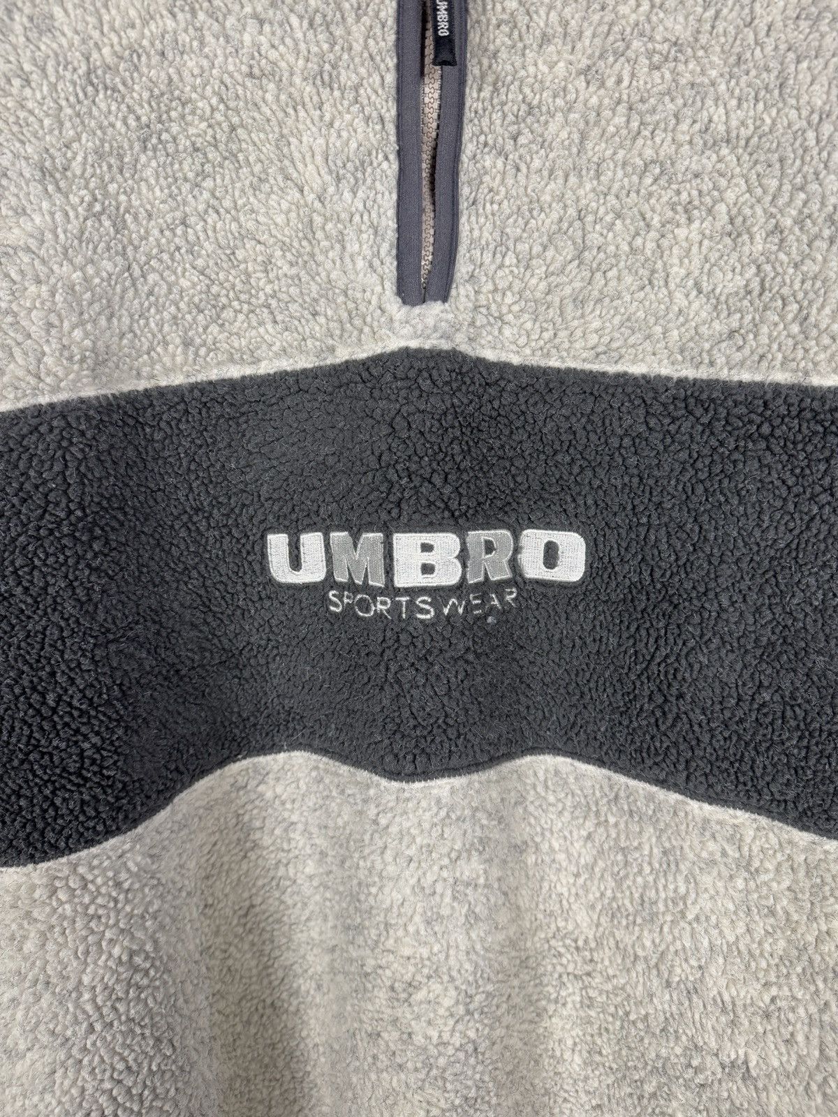 Umbro Vintage 90s UMBRO Sportswear Fleece Jacket Sherpa Teddy XL Size US XL / EU 56 / 4 - 6 Thumbnail