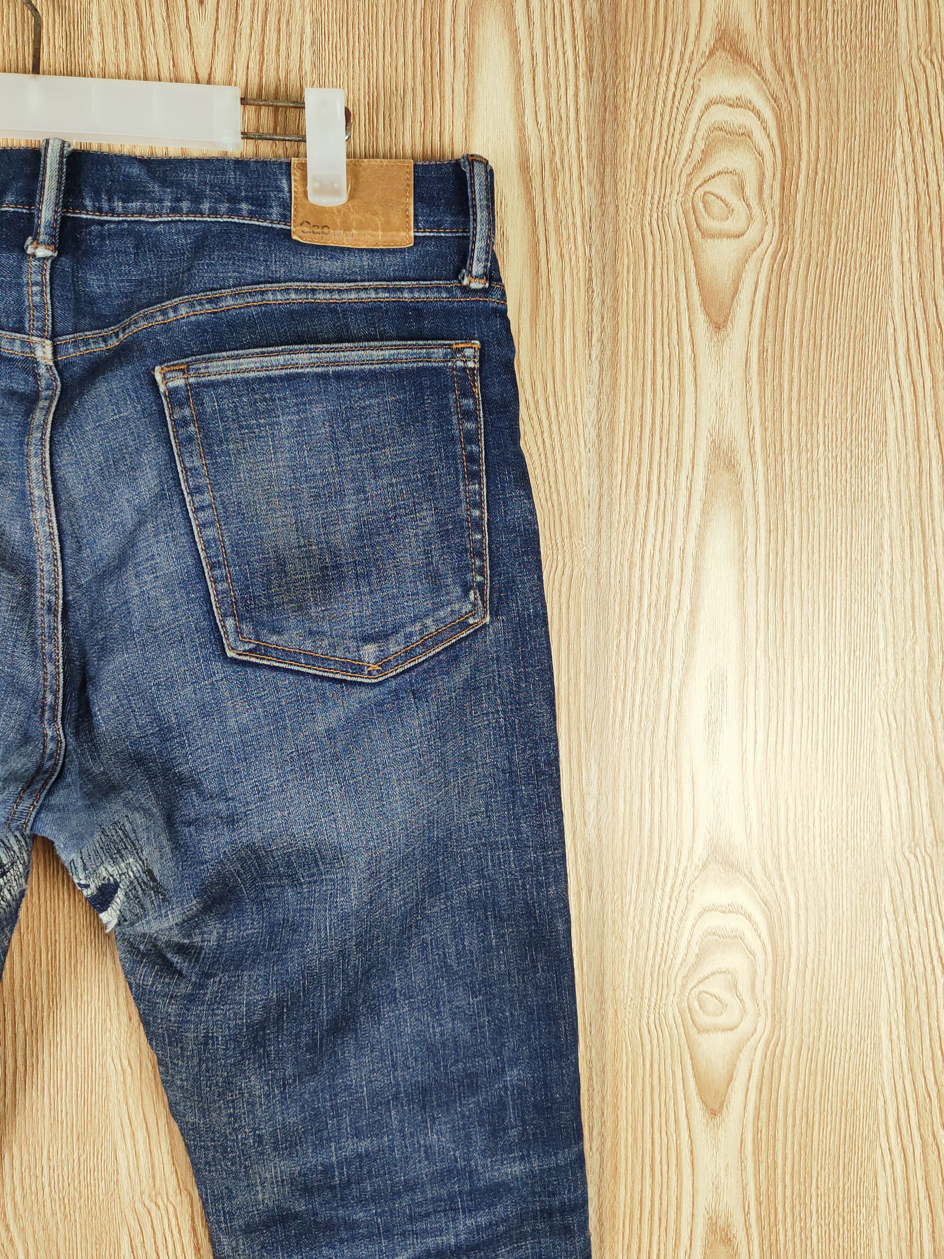 Gap Gap Dark Blue Faded Distressed Ripped Jeans #S2728 Size US 33 - 12 Thumbnail