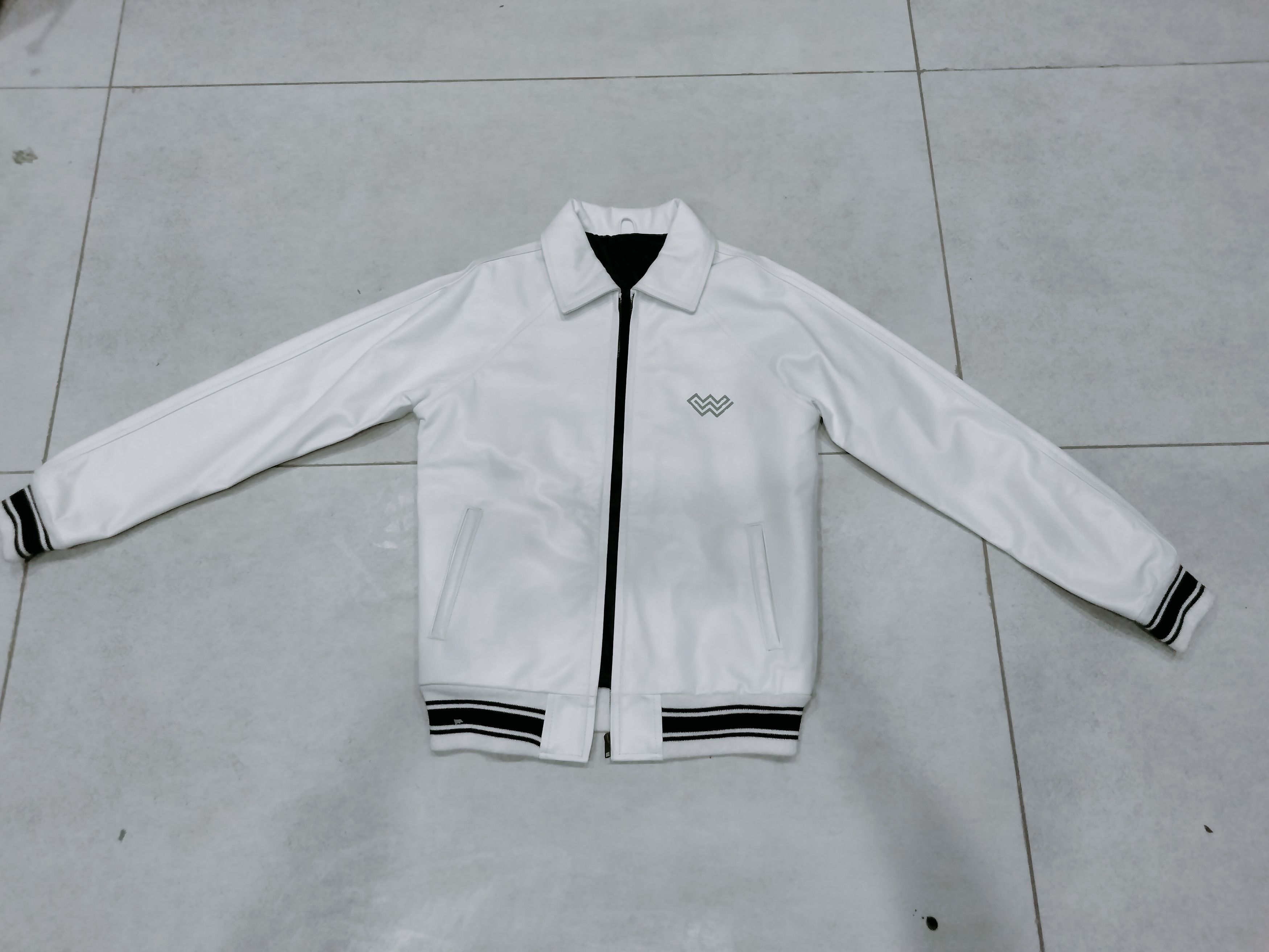 Vintage WLETI Premium White Cowhide Leather Jacket Size US L / EU 52-54 / 3 - 1 Thumbnail