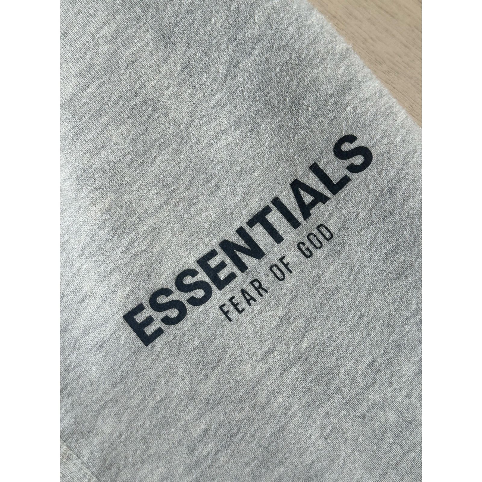 Fear of God Fear of God Essentials Grey Sweatpants - Size S - Mint Size US 26 / EU 42 - 6 Thumbnail
