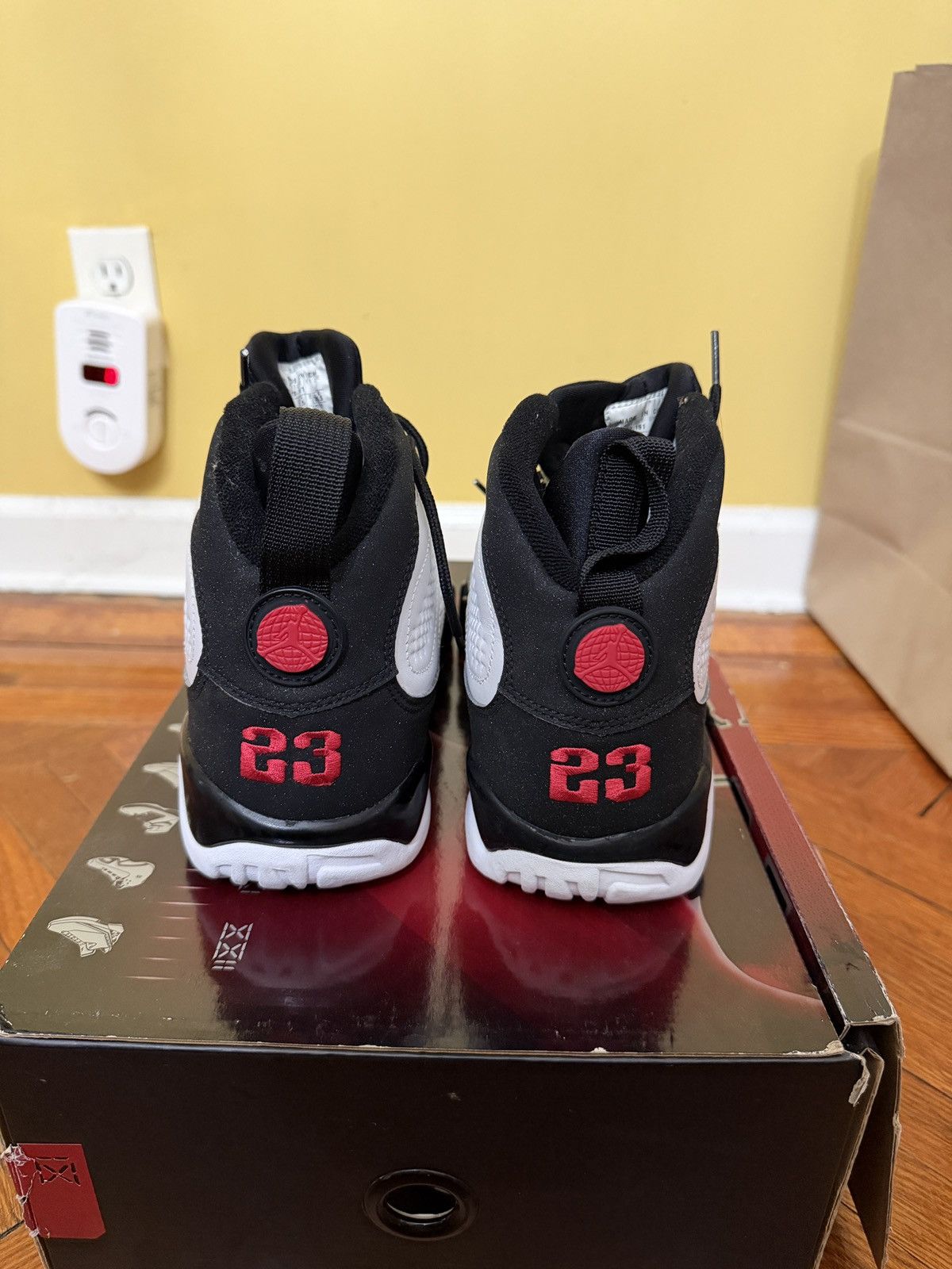 Jordan Brand Jordan 9 playoff 8.5 Size US 8.5 / EU 41-42 - 4 Thumbnail