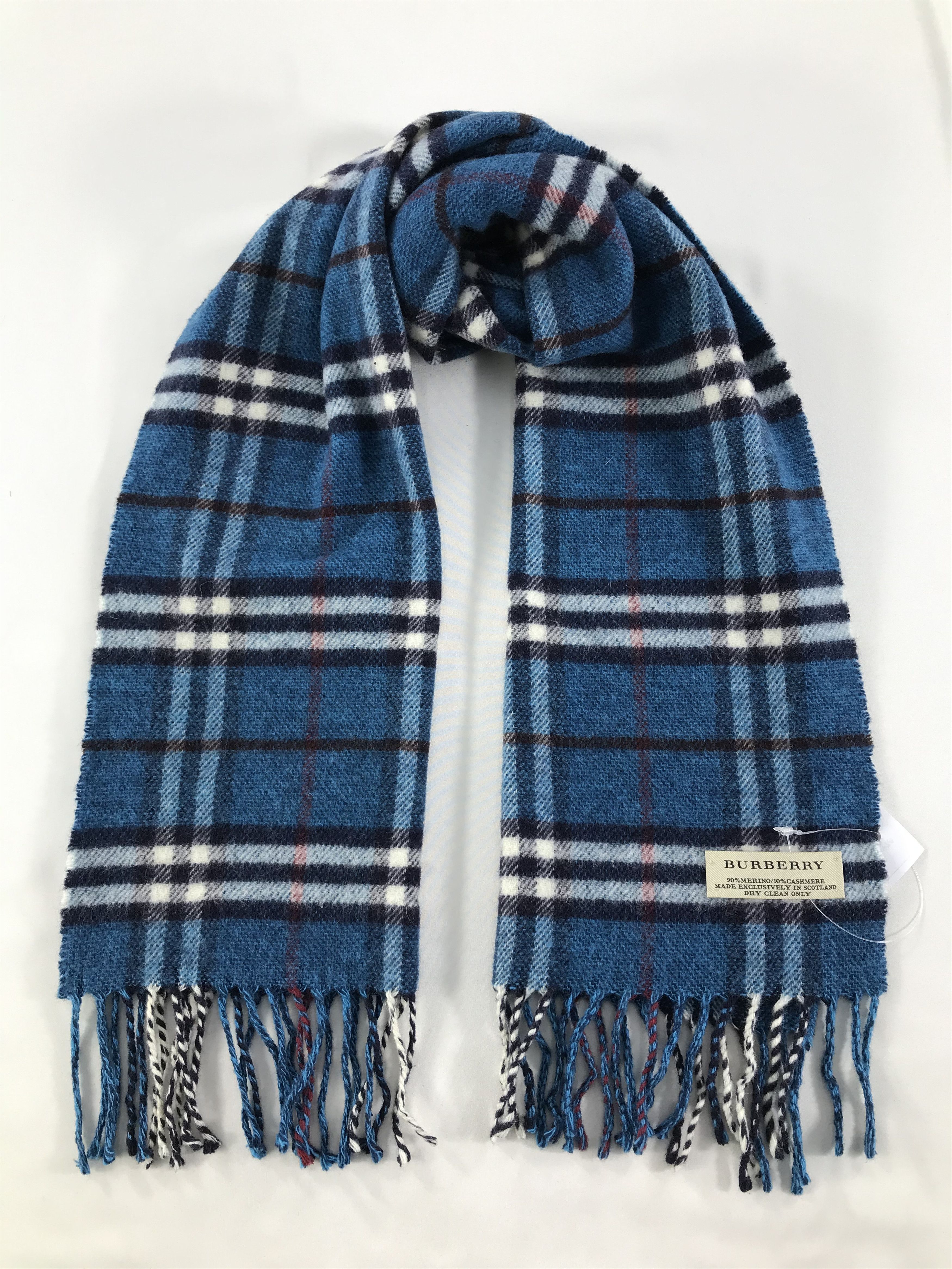 Burberry Vintage Burberry Scarf/Muffler/Neckwear MF1298 Size ONE SIZE - 1 Thumbnail