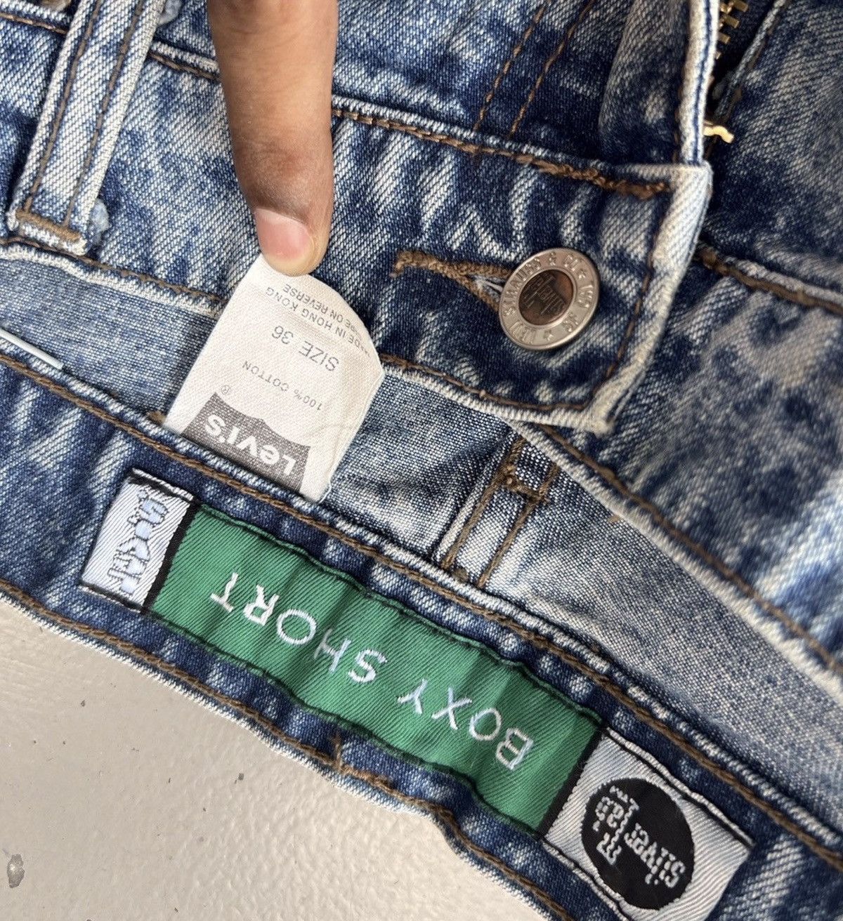 Levi's Vintage Levi’s silvertab baggy denim jort boxy Size US 36 / EU 52 - 2 Thumbnail
