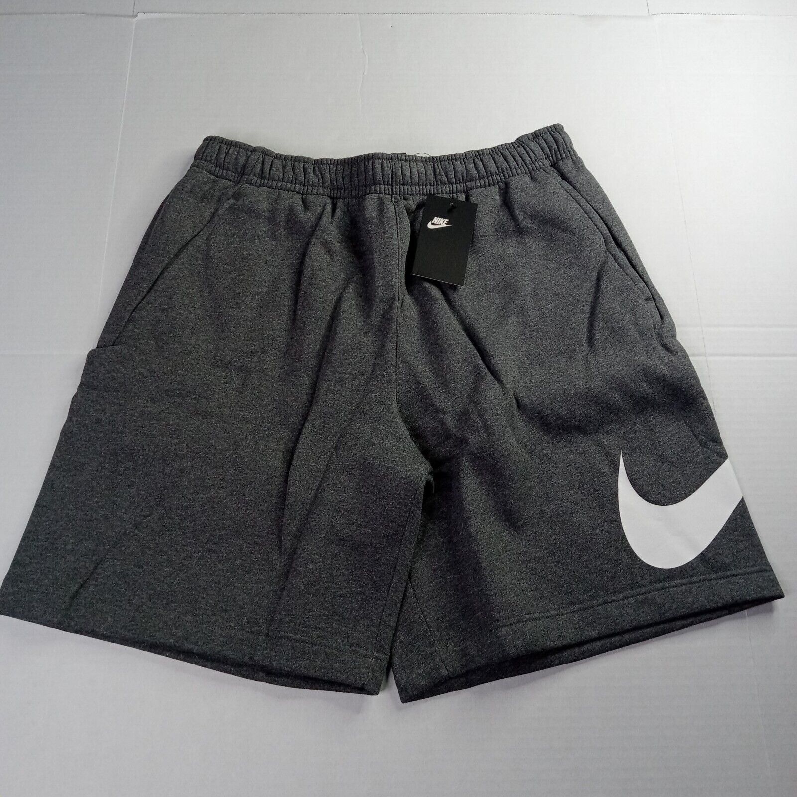 Nike Nike Fleece Club Graphic Shorts Men's L Gray Pockets Size US 34 / EU 50 - 1 Thumbnail