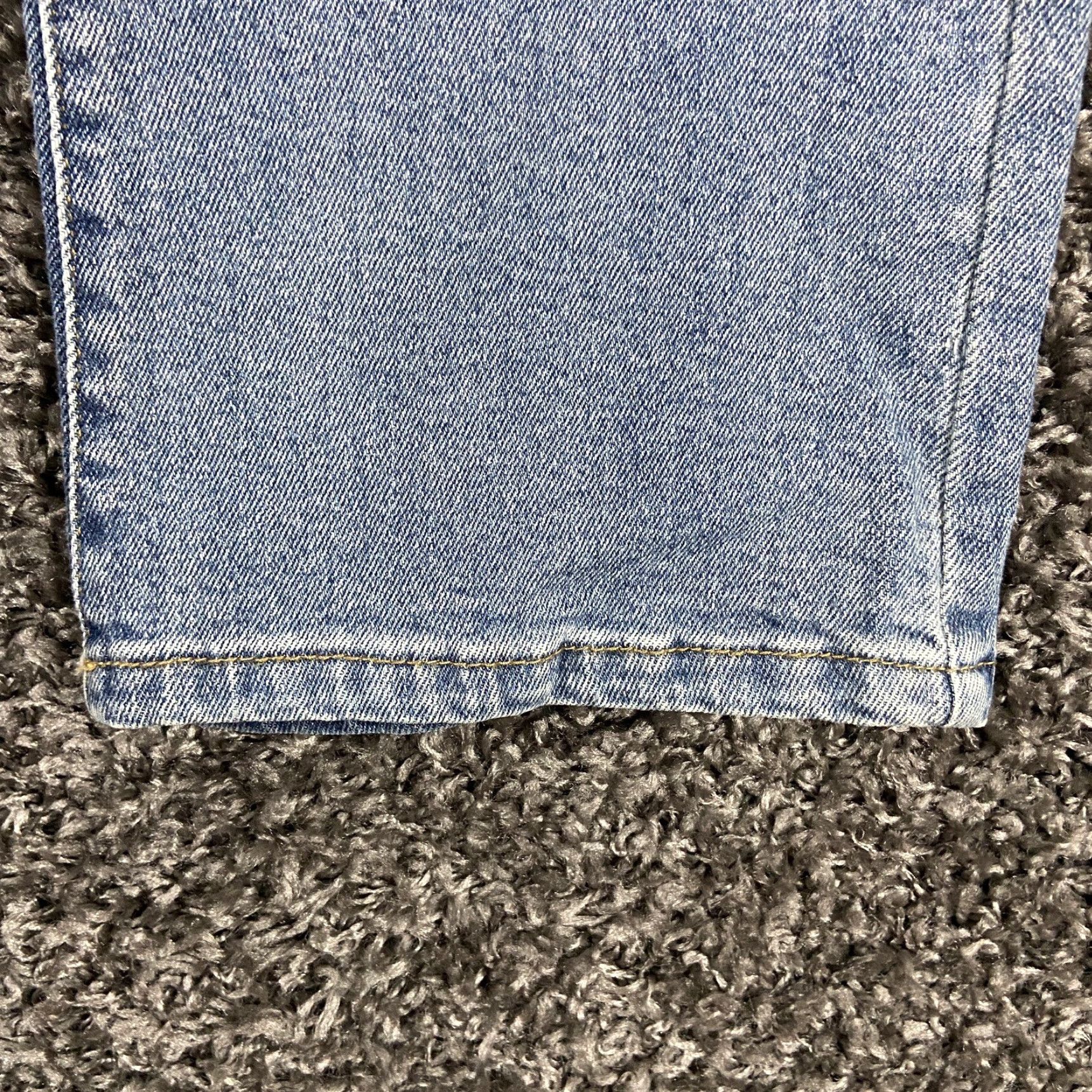 Buffalo David Bitton VINTAGE? No— Buffalo David Bitton Kellie Semi Hi Rise Kick Crop Jeans Women Adult 30 Blue Cropped Women 30 Size 30" / US 8 / IT 44 - 2 Thumbnail