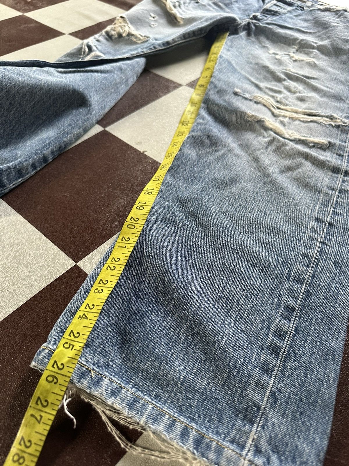 Levi's Vintage Levi’s distressed style denim jeans Size US 30 / EU 46 - 13 Thumbnail