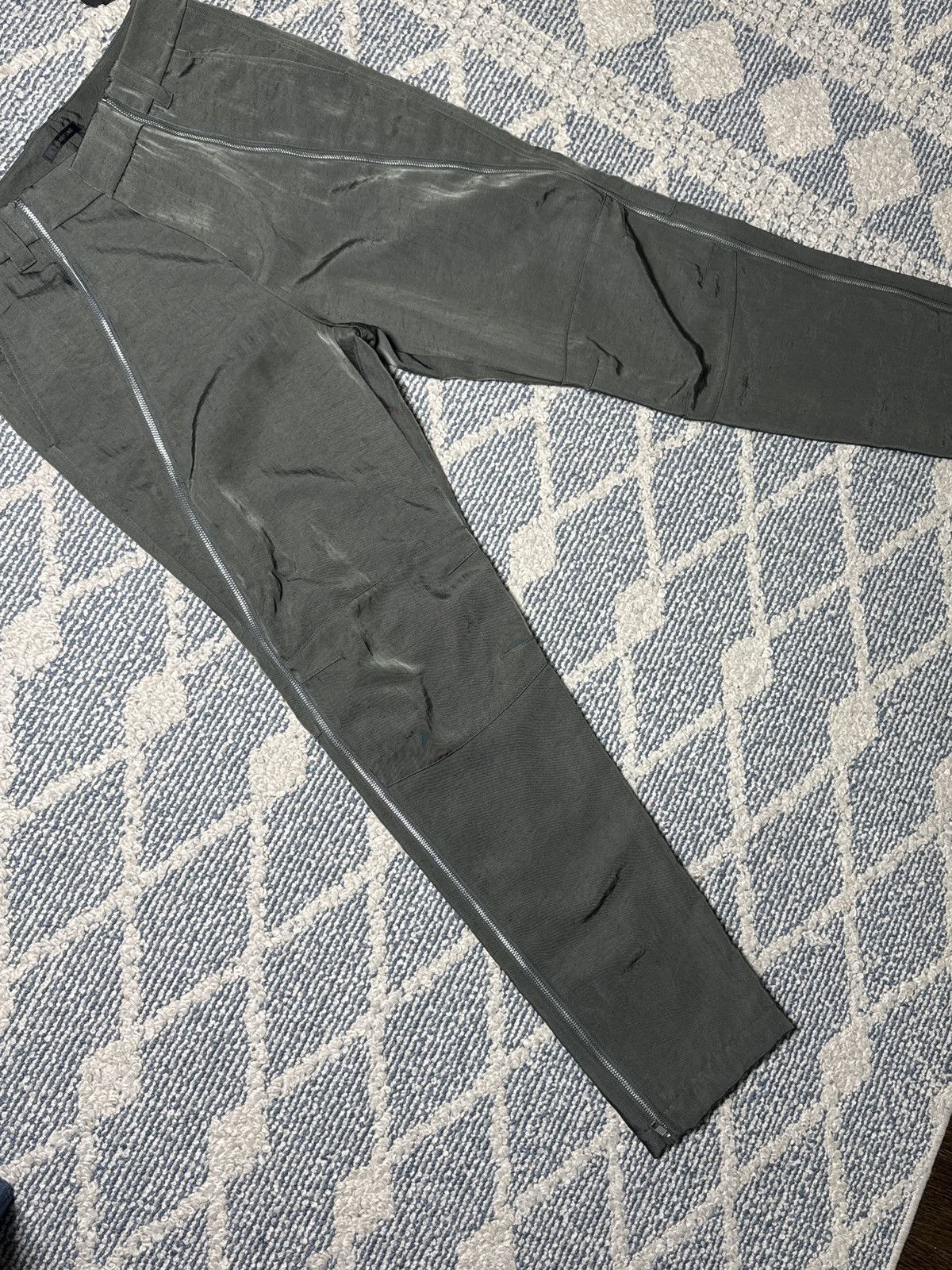 Helmut Lang Helmut Lang zipper pants Size US 32 / EU 48 - 1 Thumbnail