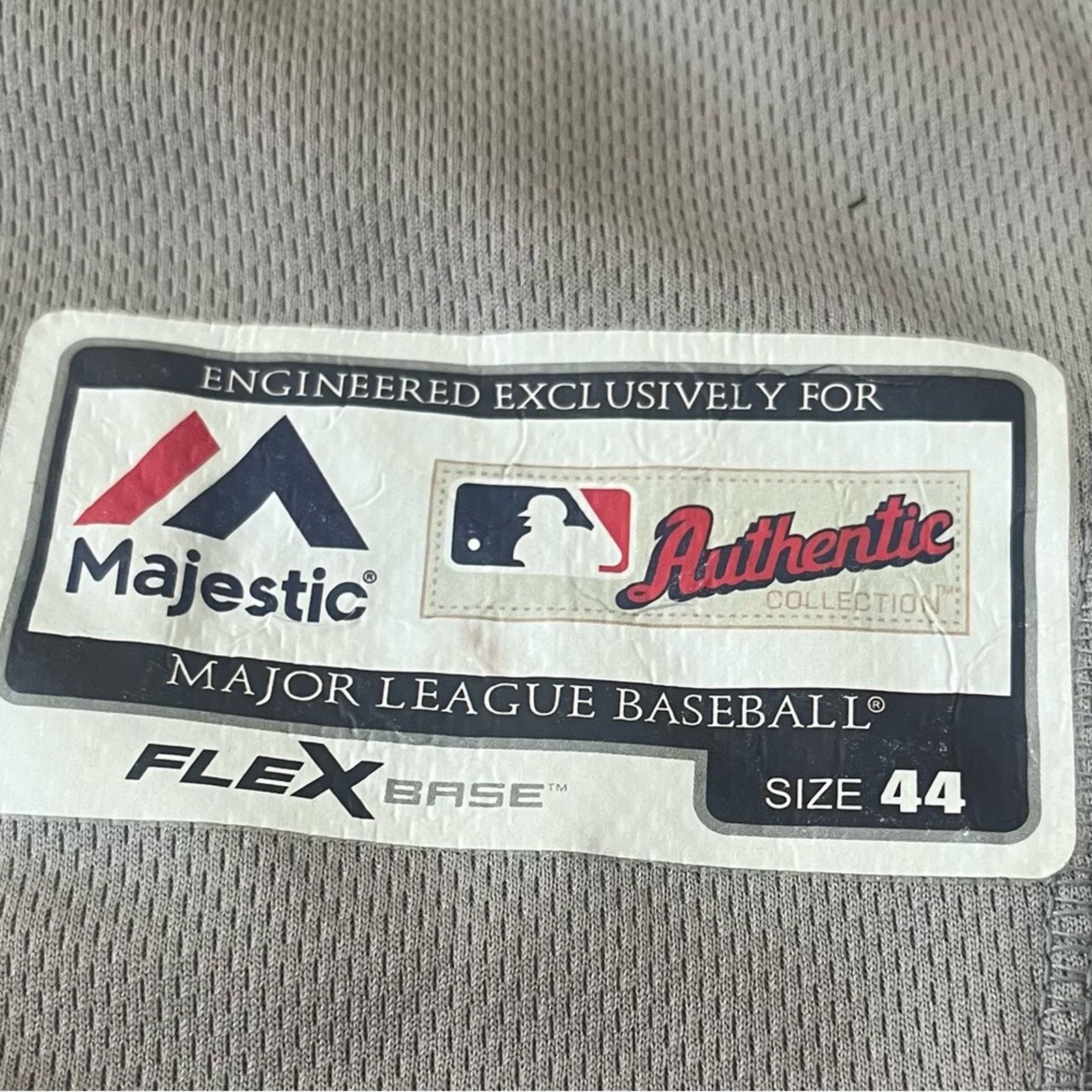 Majestic Majestic Gray Phillies Jersey, Harper #3, size 44 Size US S / EU 44-46 / 1 - 5 Thumbnail