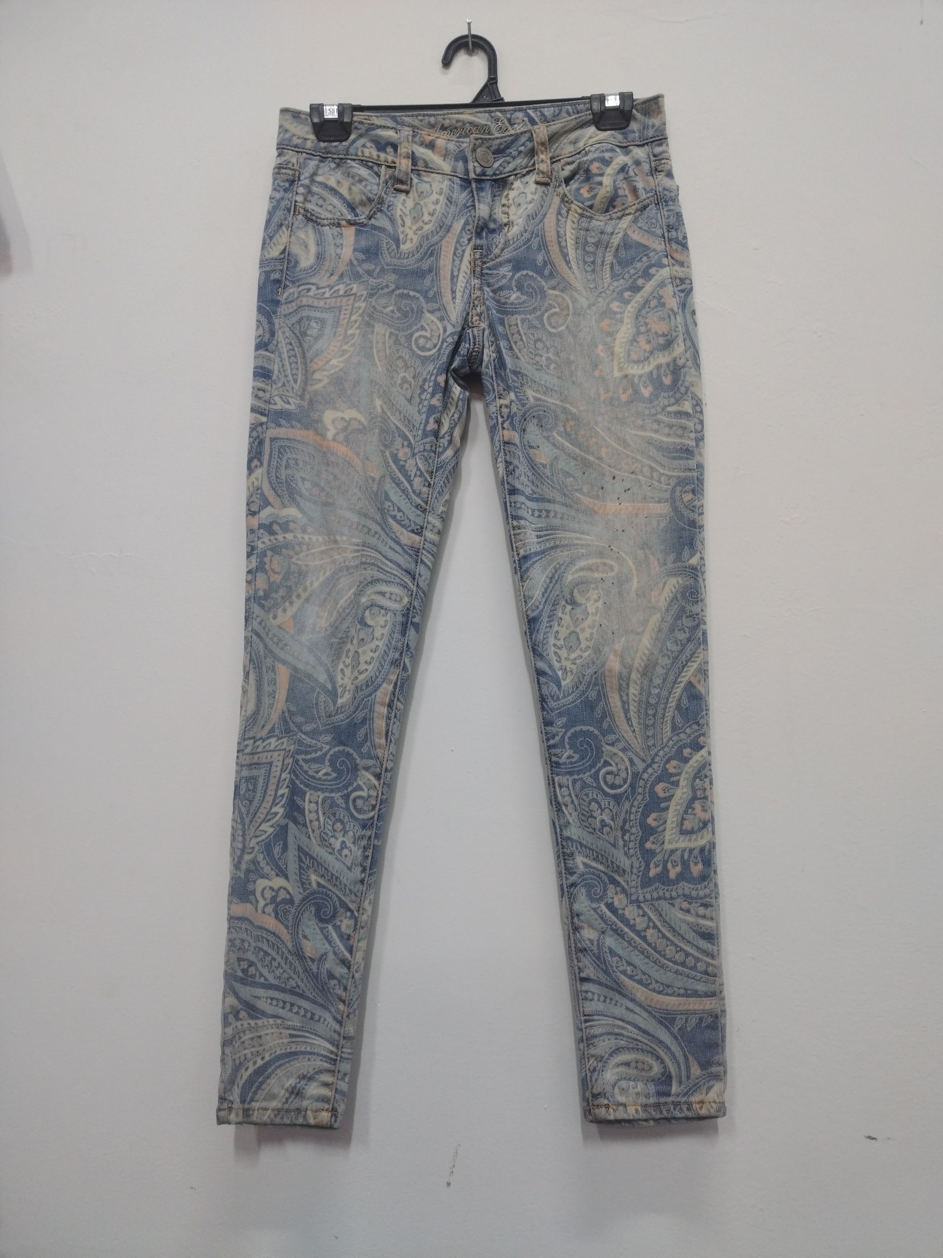 American Eagle Outfitters Paisley American eagle super stretch jegging fit jeans Size 29" - 1 Thumbnail