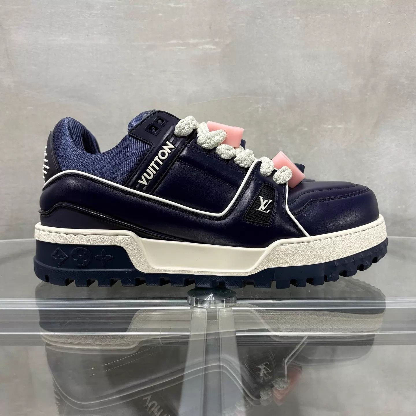 Louis Vuitton LV Trainer Maxi Valentine's Blue Jigglypuff UK7/41 Size US 8 / EU 41 - 4 Thumbnail