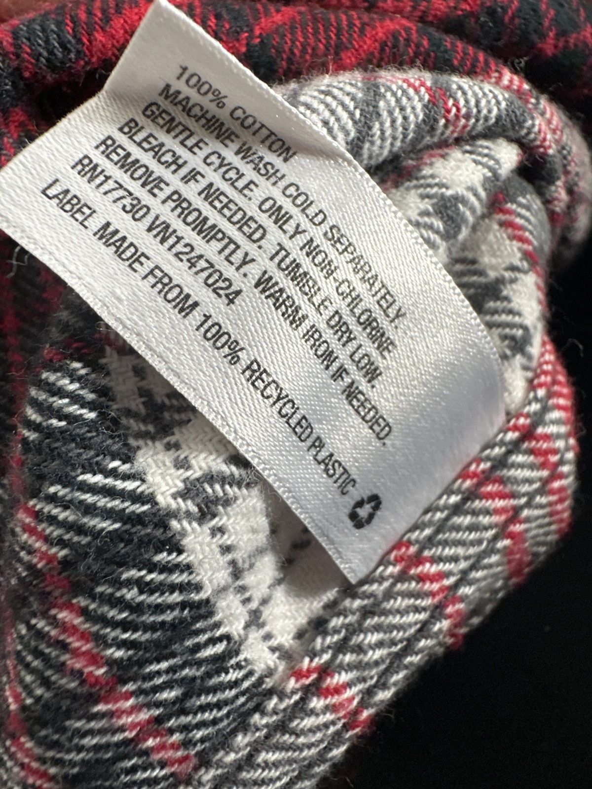 Mossimo Mossimo Supply Co. Red Flannel Plaid Shirt Size US L / EU 52-54 / 3 - 4 Thumbnail