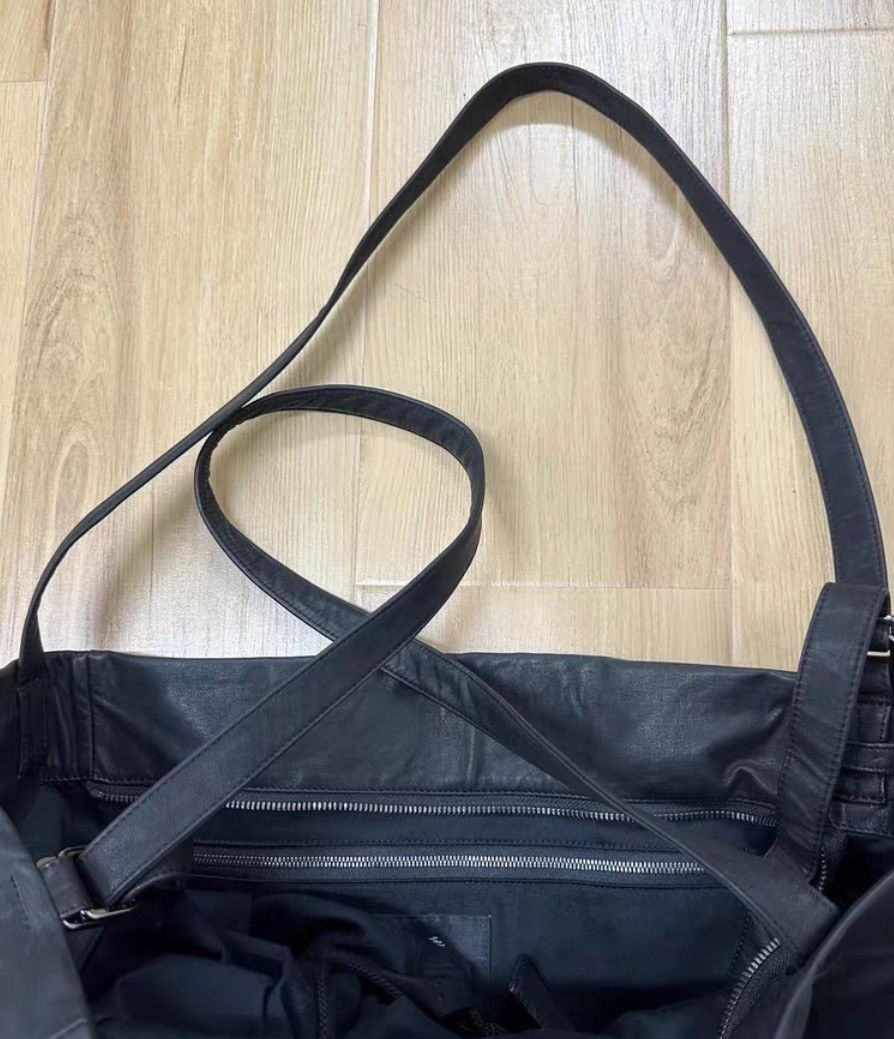 Yohji Yamamoto yohji yamamoto UNEVENNESS LEATHER TOTE BAG 2412-Nextarrow Size ONE SIZE - 4 Thumbnail