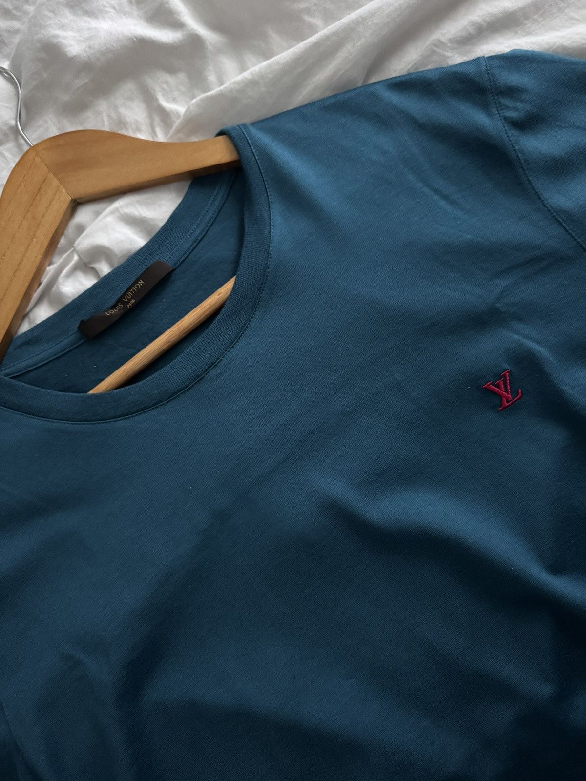Louis Vuitton Louis Vuitton T-Shirt Blue Size US M / EU 48-50 / 2 - 2 Thumbnail