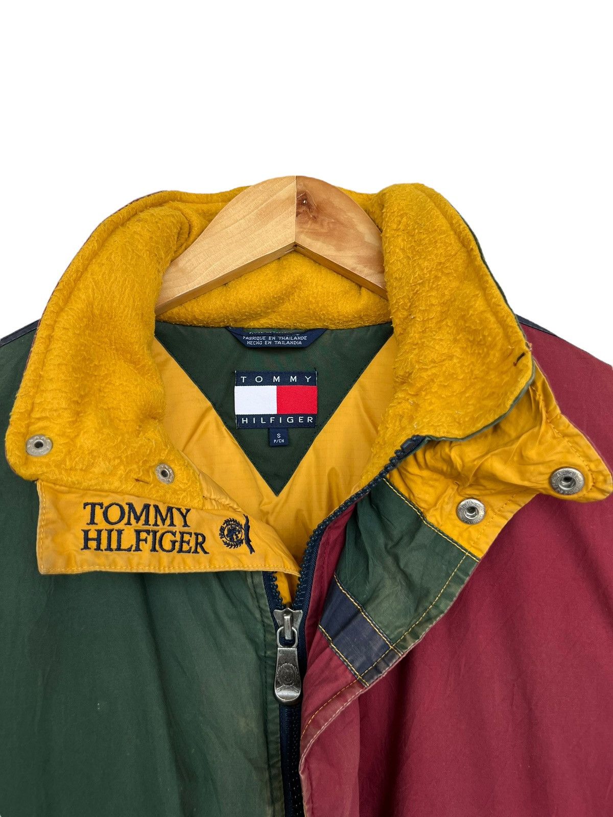 Tommy Hilfiger Vintage 90s Tommy Hilfiger Sunfaded Jacket Size US M / EU 48-50 / 2 - 15 Thumbnail