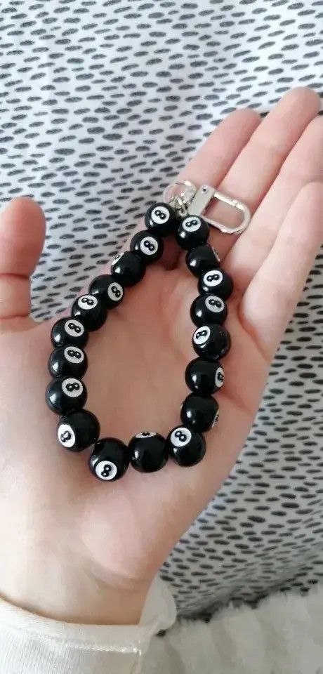 American Edition × Jewelry Creative Punk Acrylic Black Billiards 8 Ball Beads Key Chain Size ONE SIZE - 2 Thumbnail