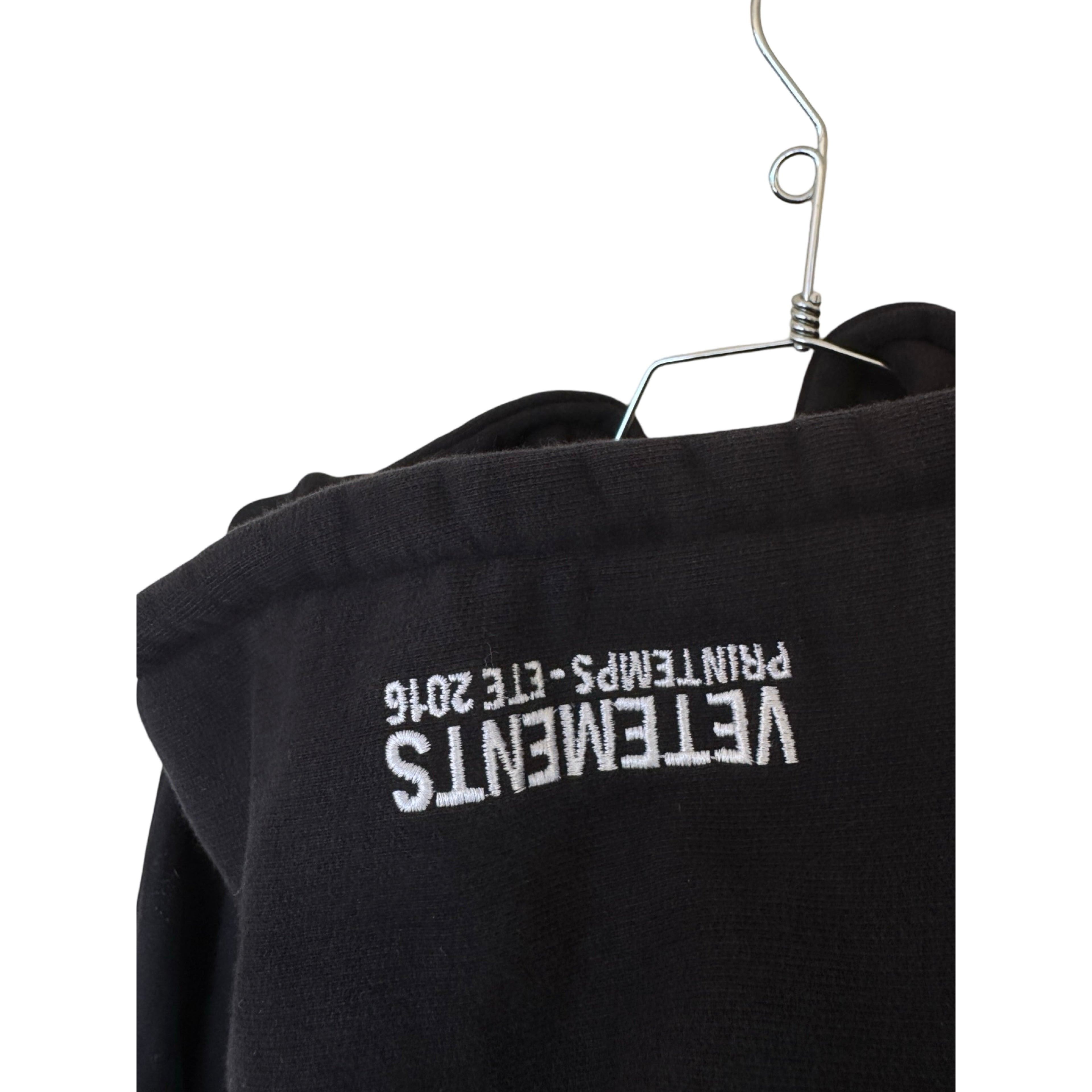 Vetements Vetements Coming Soon Hoodie Size US M / EU 48-50 / 2 - 7 Thumbnail