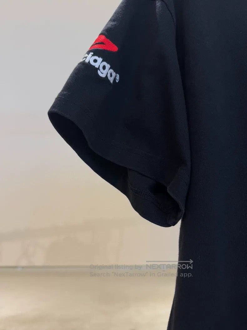 Balenciaga Balenciaga Embroidered Logo Black Round Neck Short Sleeve Size US M / EU 48-50 / 2 - 5 Thumbnail
