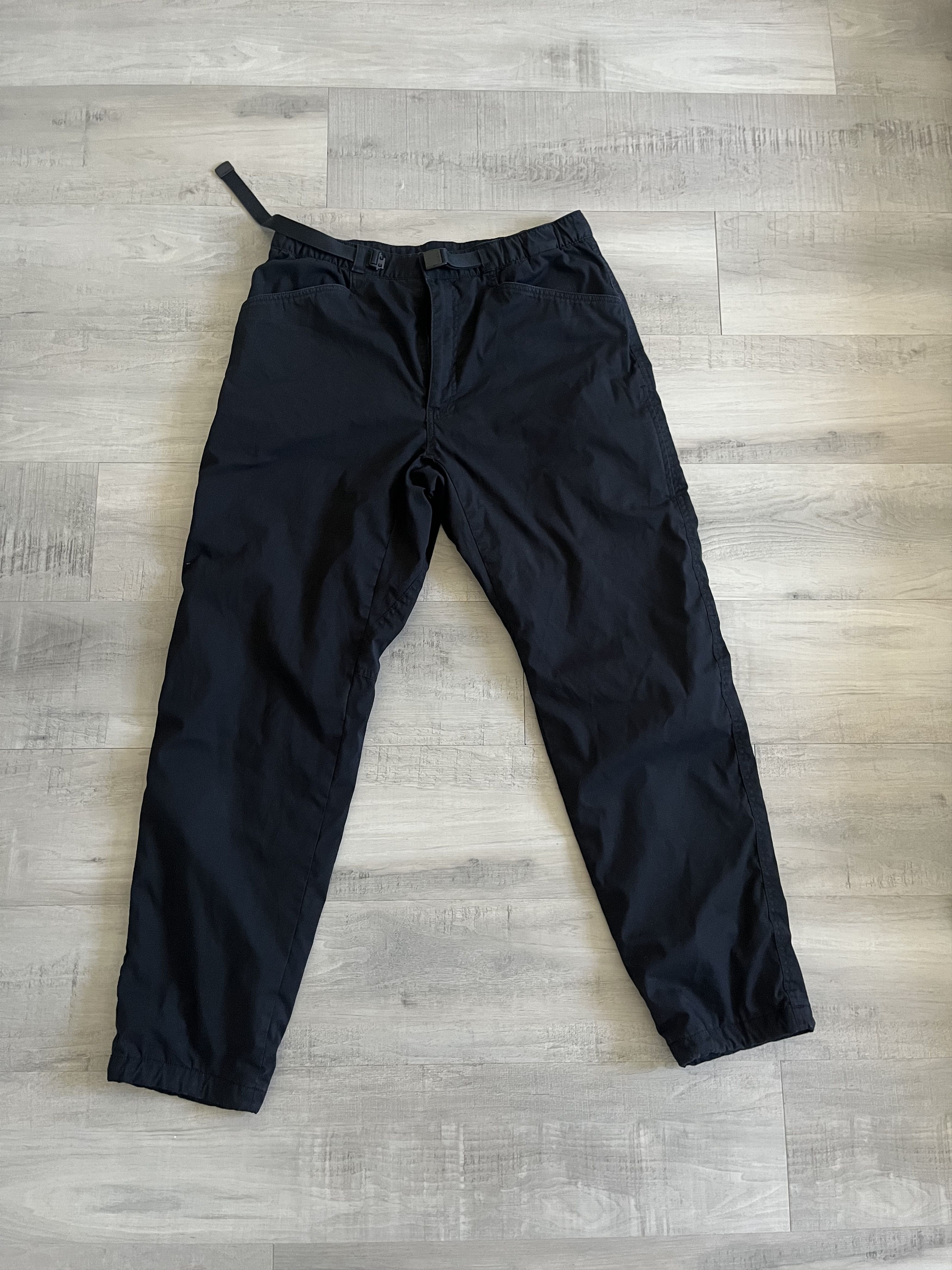Uniqlo Uniqlo Fleece-Lined Ripstop Belted Pants (no tag) Size US 36 / EU 52 - 1 Thumbnail