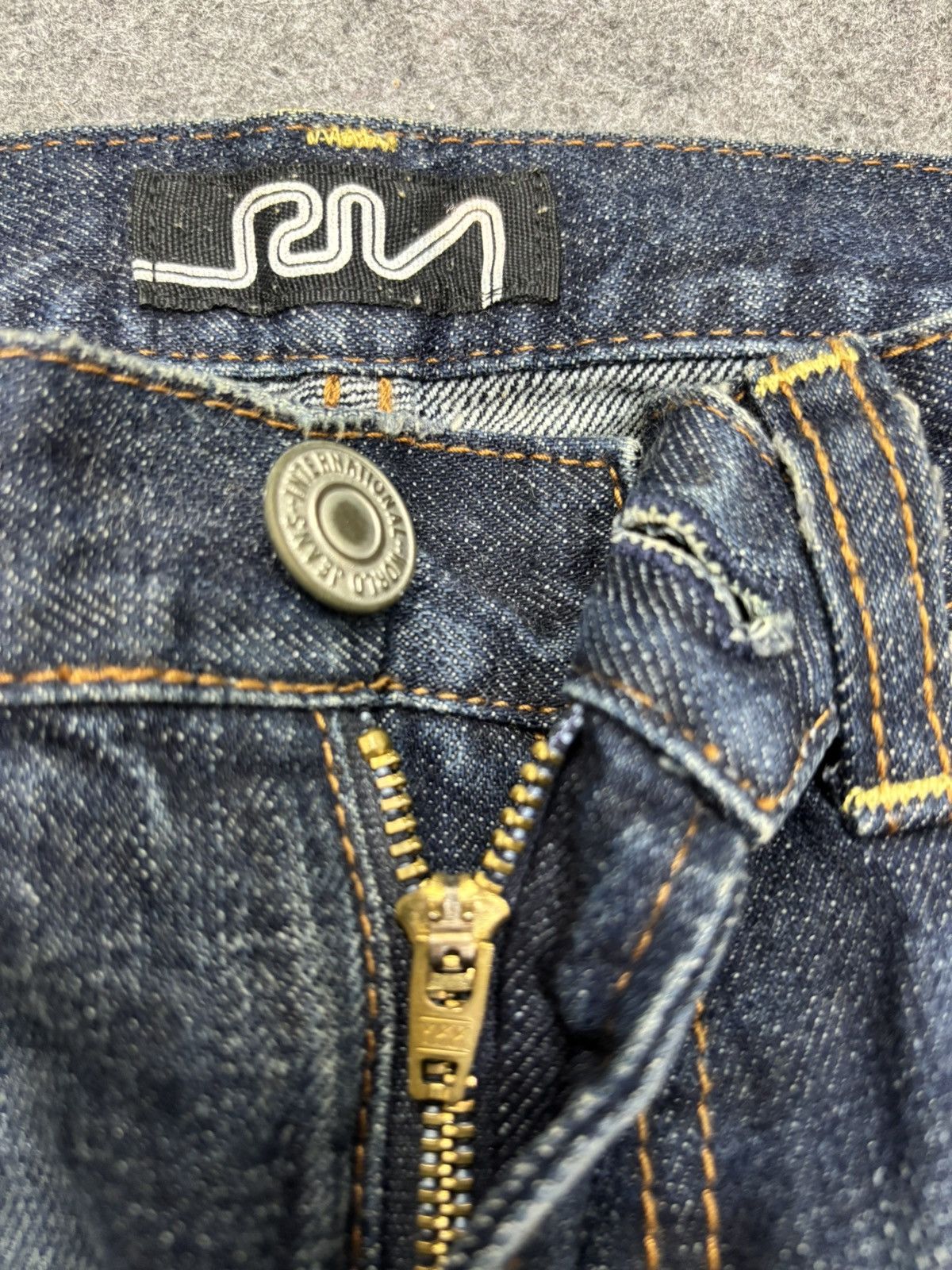 Japanese Brand RNA INC Multipockets Distressed Denim Size US 31 - 13 Thumbnail