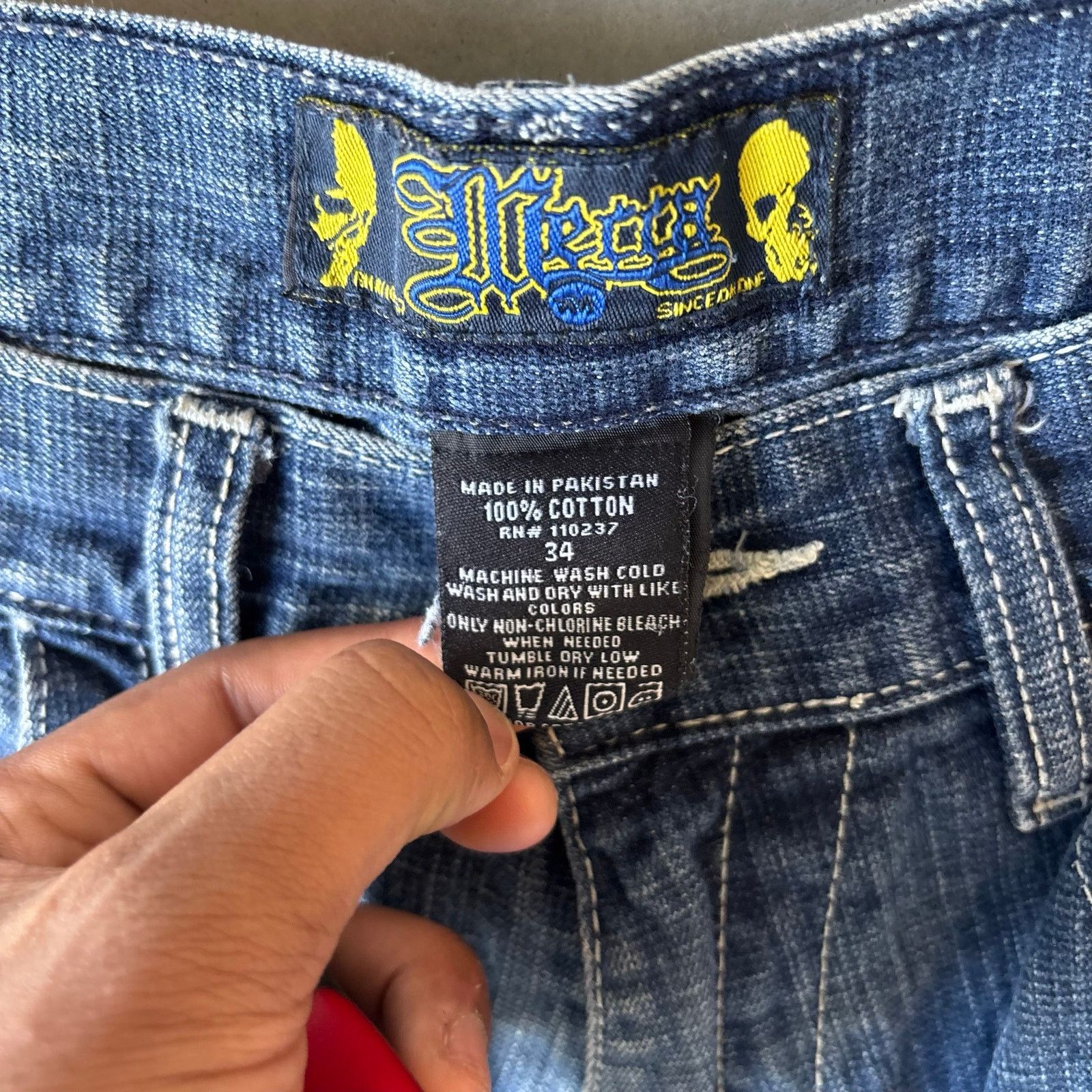 Vintage y2k vintage faded long skater jean shorts Size US 34 / EU 50 - 5 Thumbnail