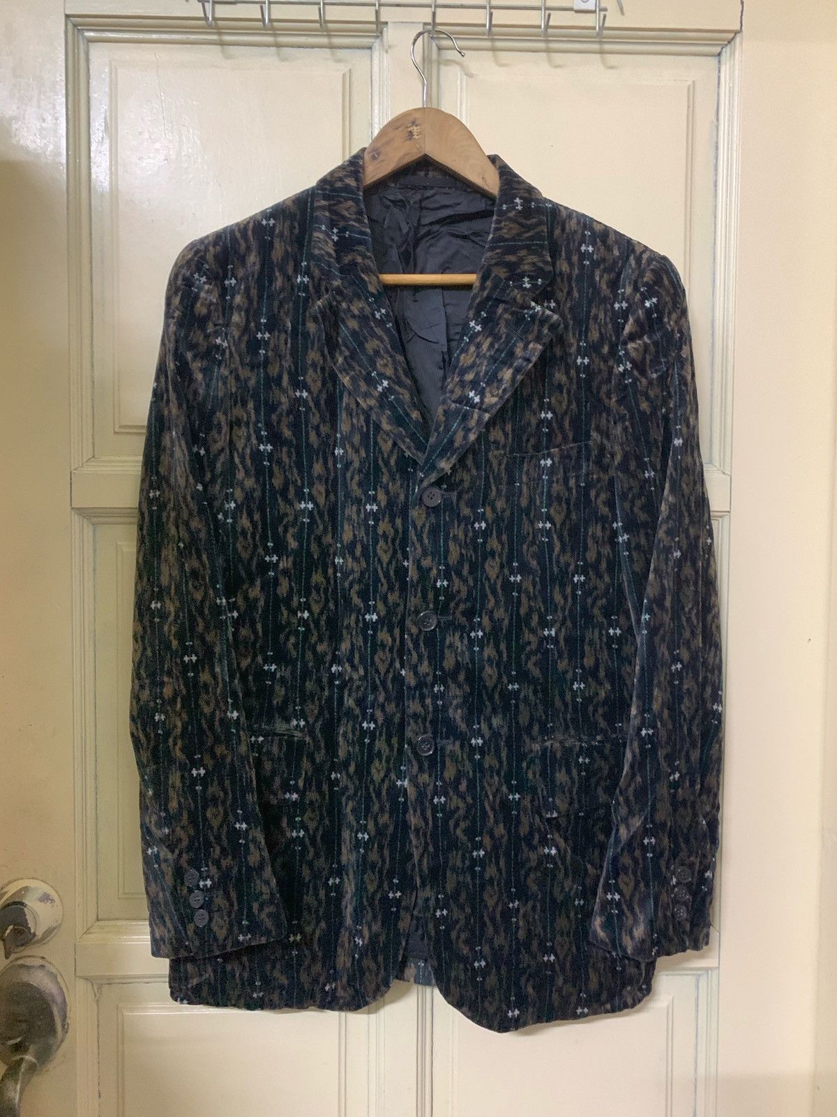 Comme des Garcons Homme Plus Vintage Comme Des Garcons Homme Plus Velvet Jacket Size US S / EU 44-46 / 1 - 1 Thumbnail