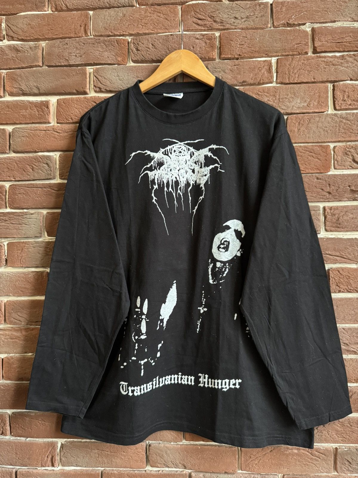 Band Tees Darkthrone Transylvanian hunger Vintage Black Metal Band TEE Size US XL / EU 56 / 4 - 1 Thumbnail