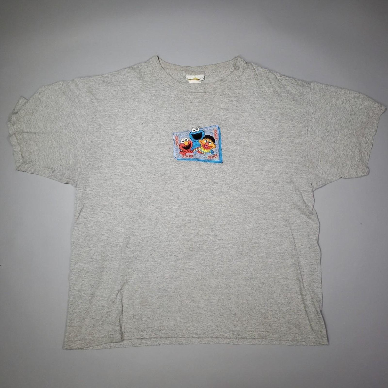 Vintage Vintage Sesame Street Elmo Cookie Monster Ernie T Shirt XL Size US XL / EU 56 / 4 - 1 Thumbnail