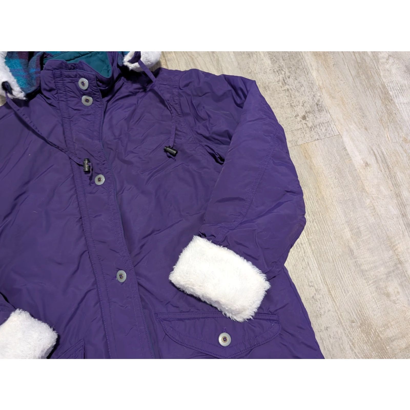 Vintage VINTAGE L.L.Bean Parka Womens M Wool Lined Made in USA Faux Fur Trim Purple Solid Hooded Coat Mens? No — end gender: Womens Size M / US 6-8 / IT 42-44 - 3 Thumbnail