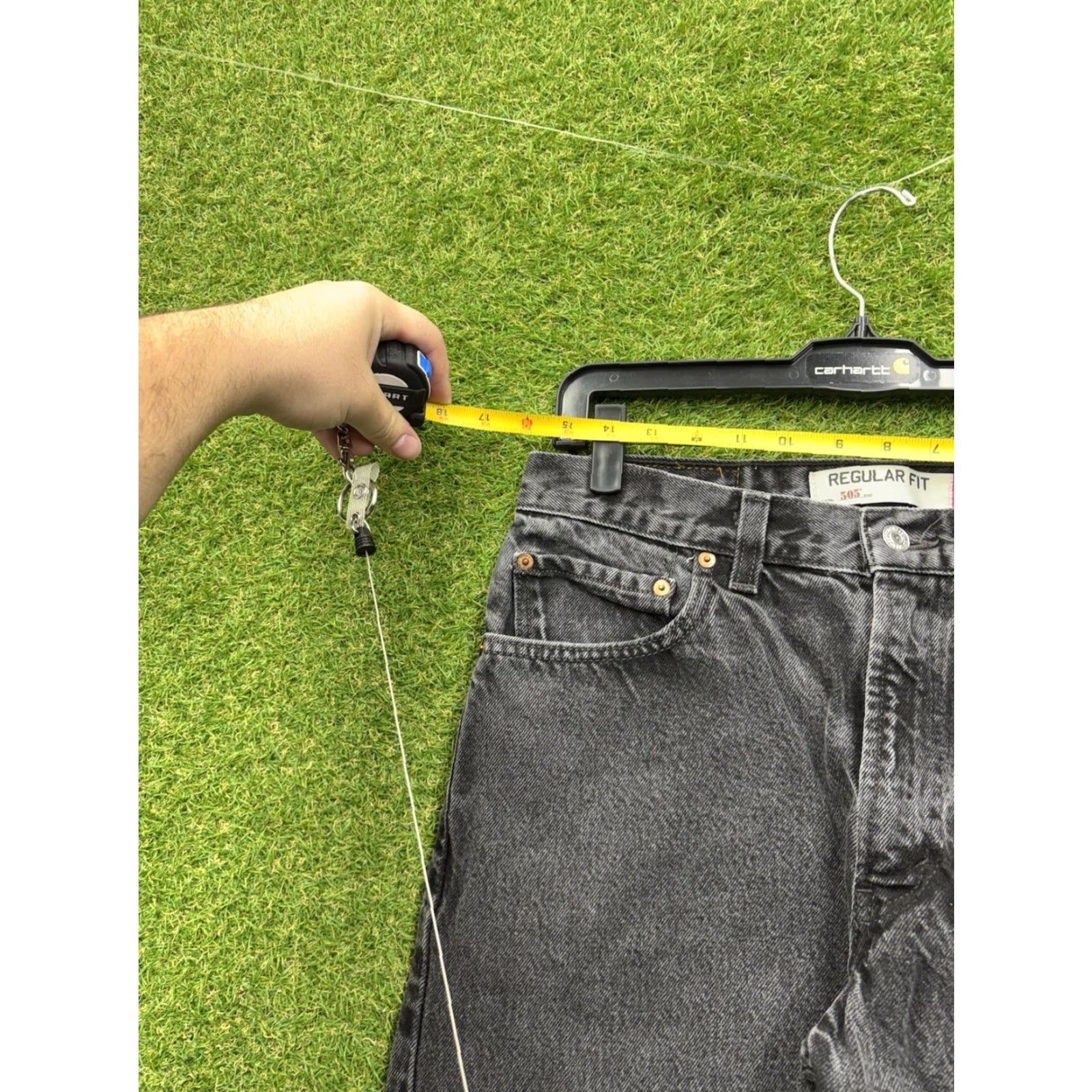 Levi's VINTAGE Levi's 505 Jeans Mens 33x32 Black Denim Regular Fit Straight USA Made Y2K Size US 33 - 5 Thumbnail