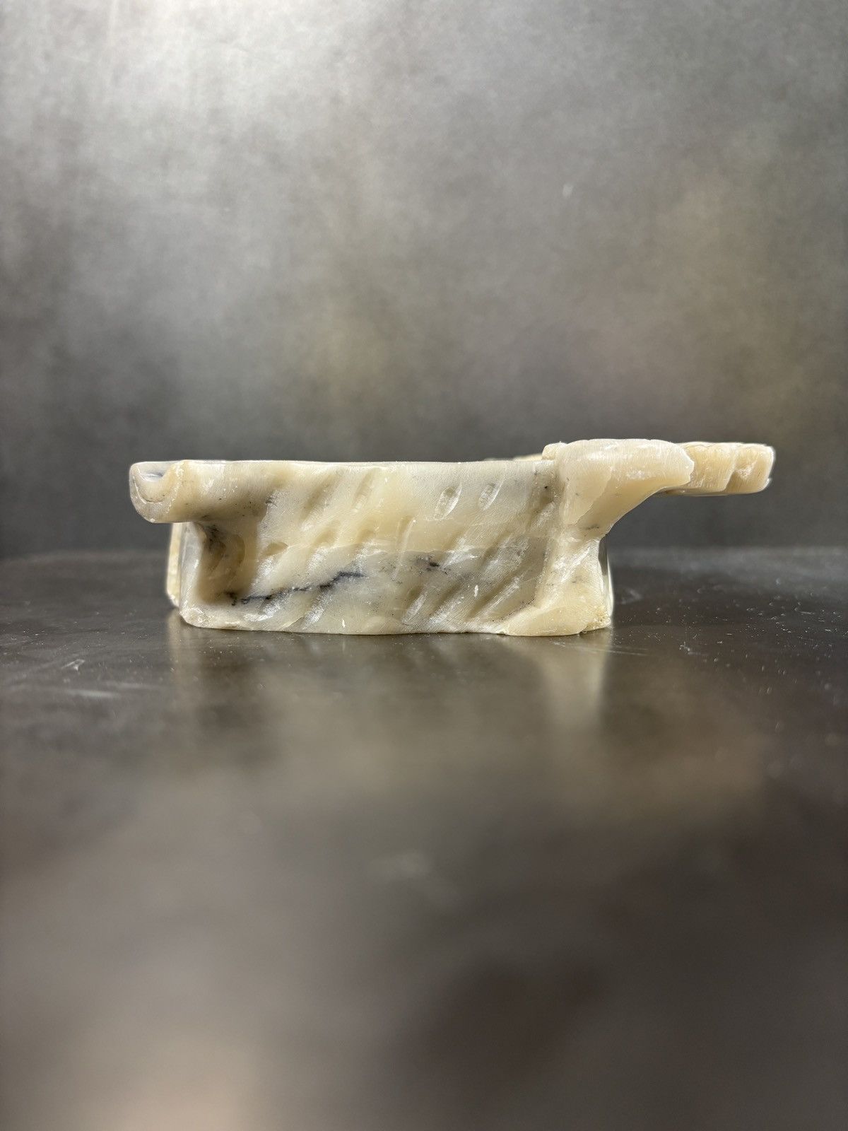 Vintage Carved Vintage Stone Ashtray Chinese Alabaster Soapstone 60s Size ONE SIZE - 13 Thumbnail