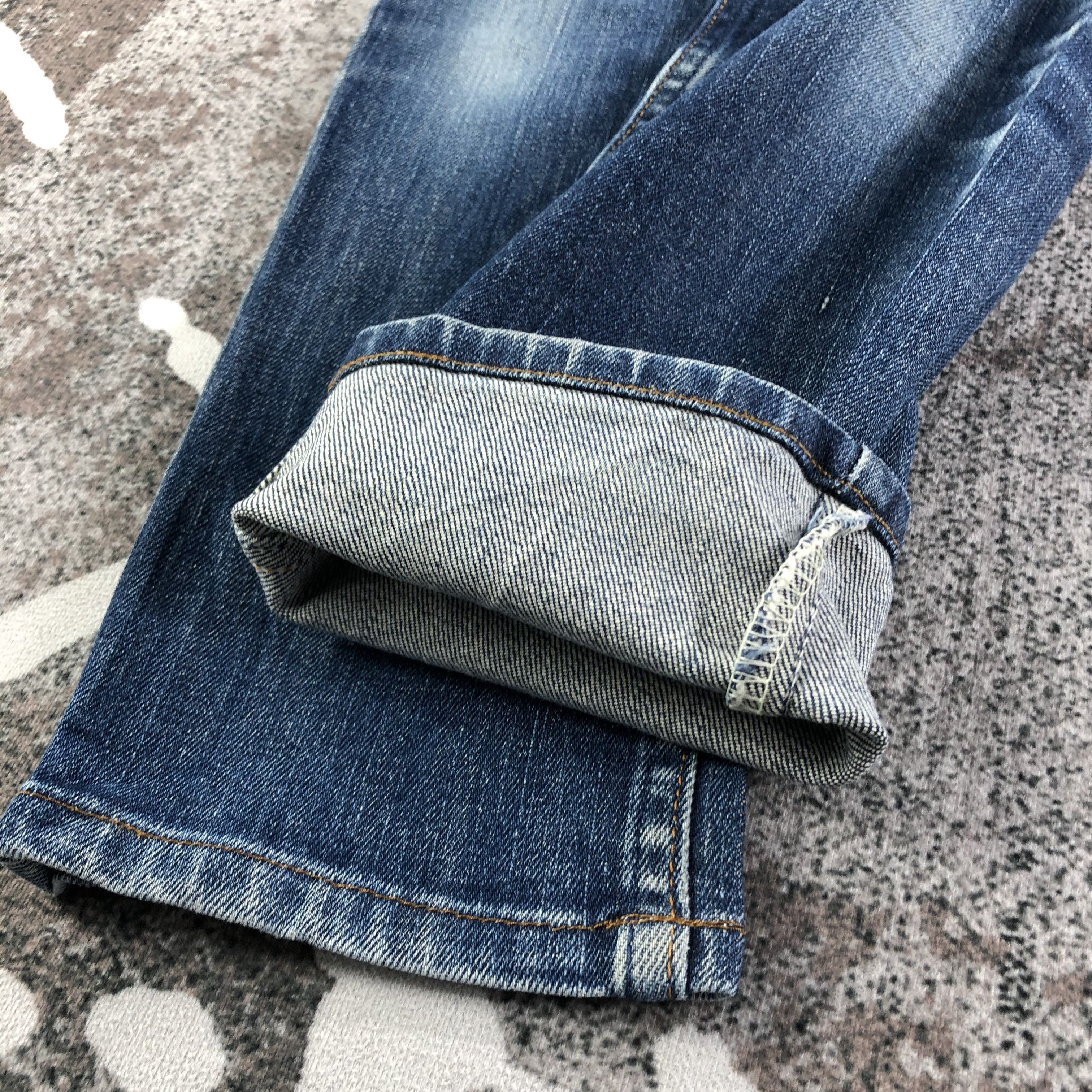 Levi's Vintage Levis 511 Jeans Dark Wash Denim KJ1841 Size 27" / US 4 / IT 40 - 6 Thumbnail